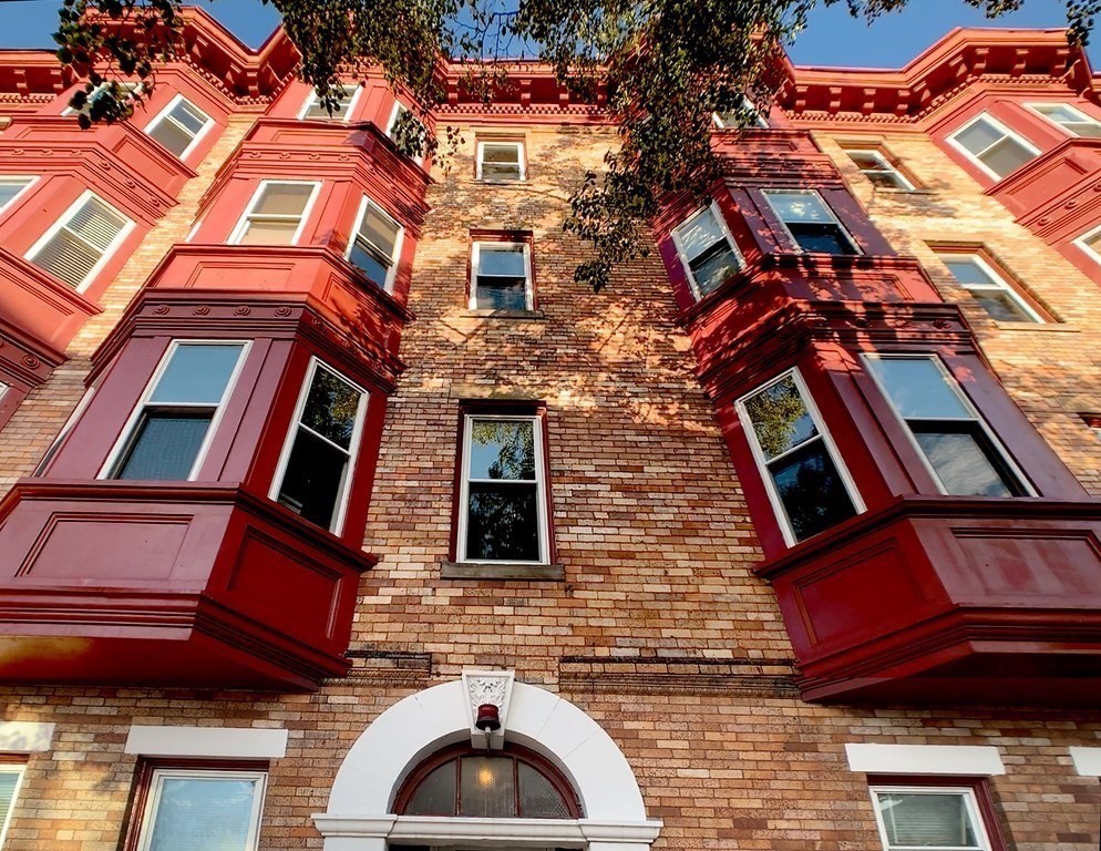 148 Berkshire St Unit 4, Cambridge, MA 02141 - Image 2