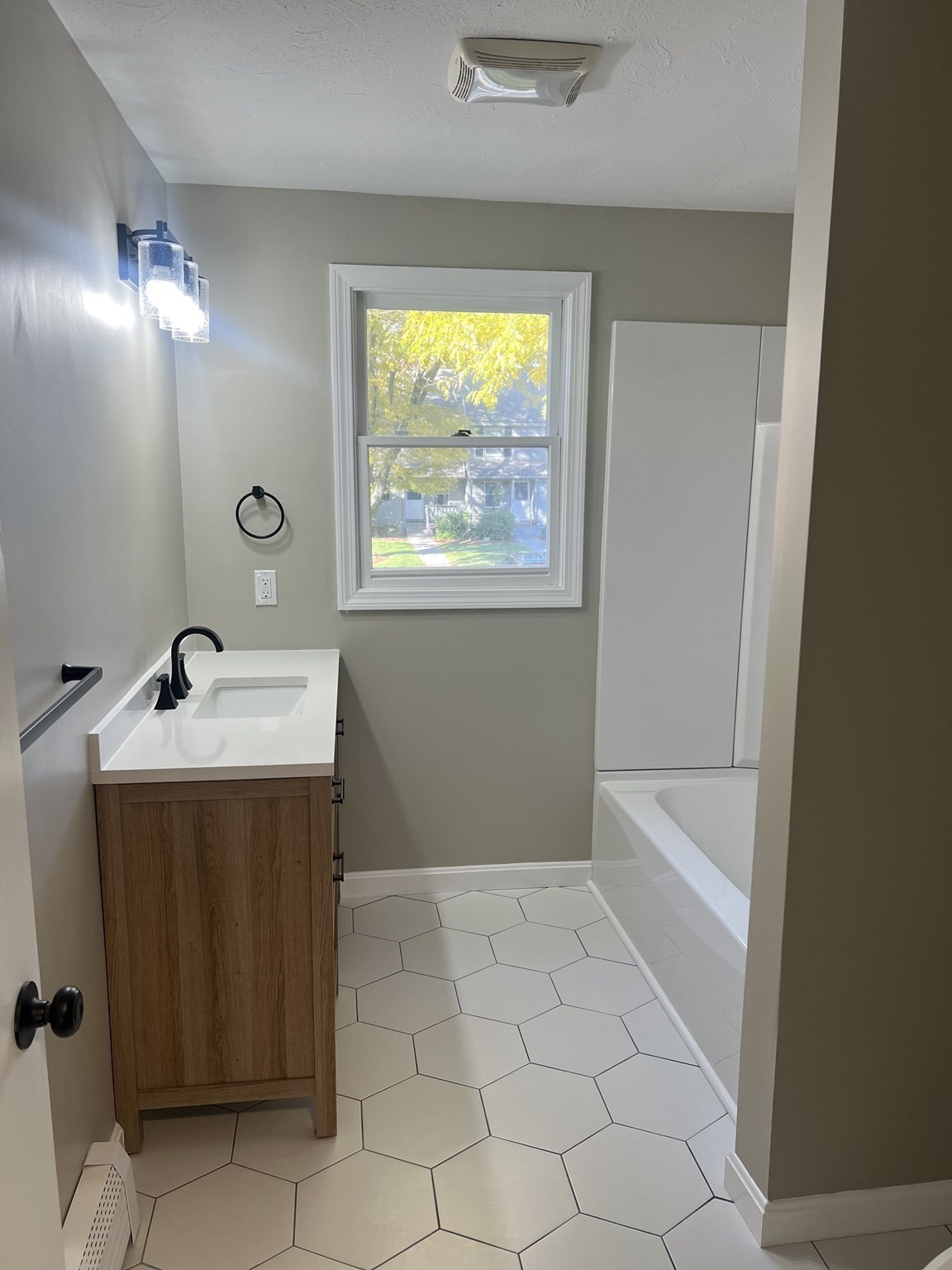 192 Pleasant St Unit 23, Leominster, MA 01453 - Image 12