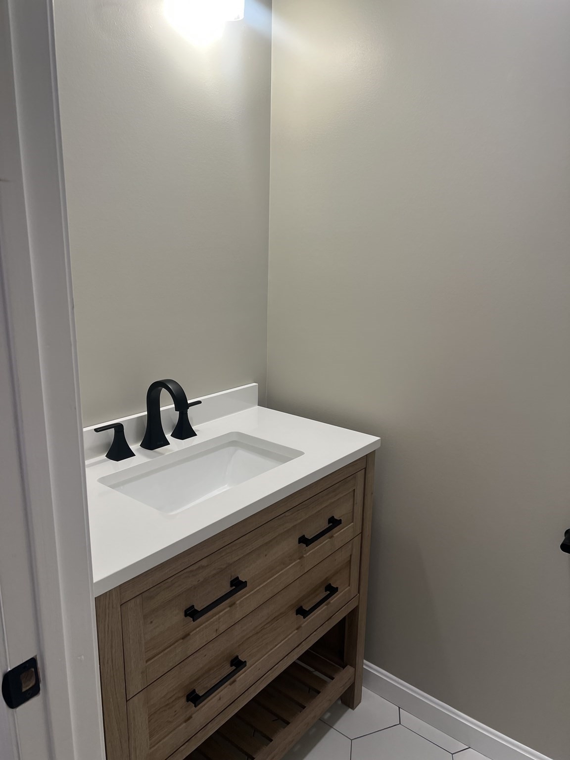 192 Pleasant St Unit 23, Leominster, MA 01453 - Image 8