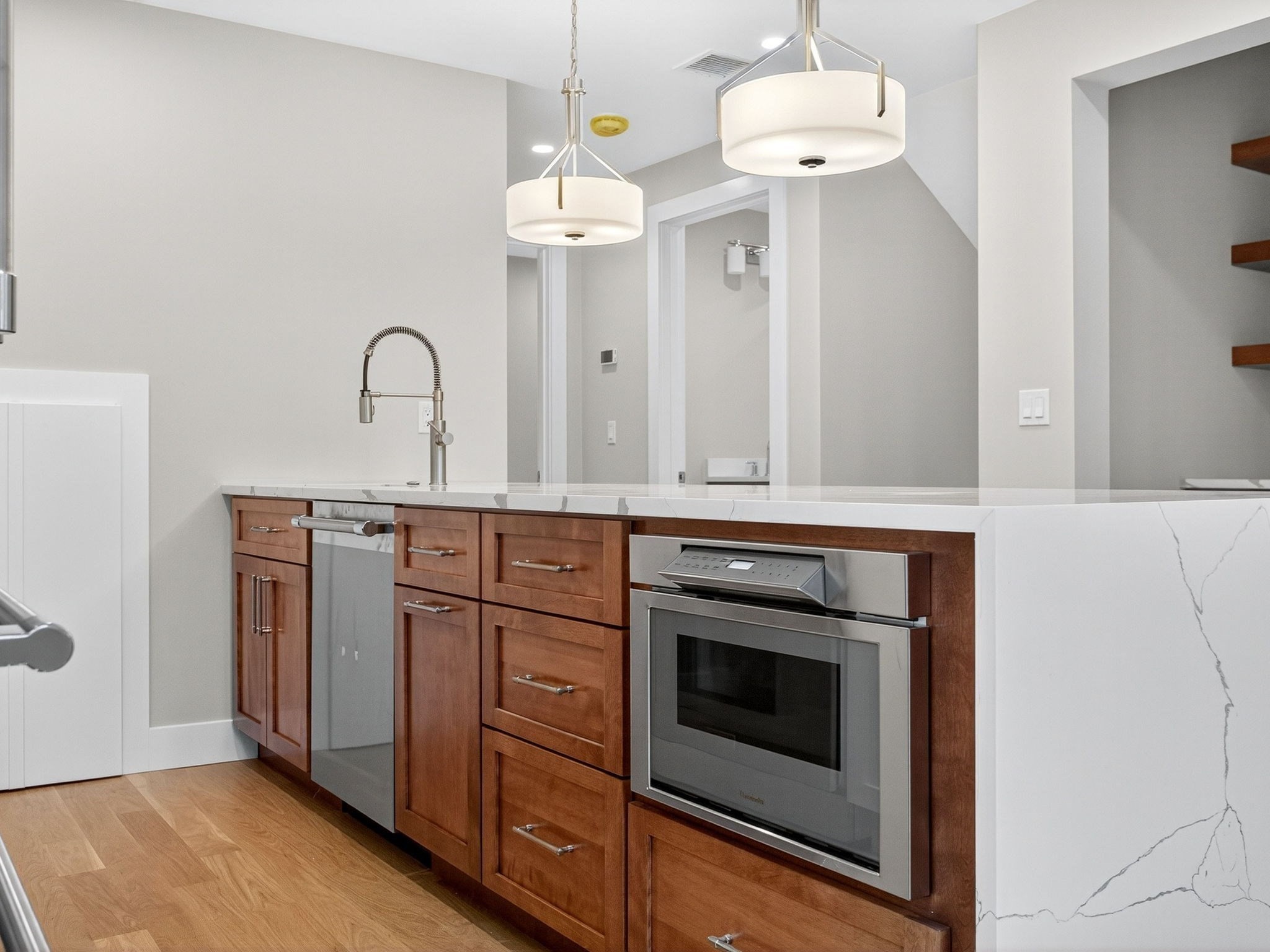 551 E 7th St Unit 1, South Boston, Boston, MA 02127 - Image 4