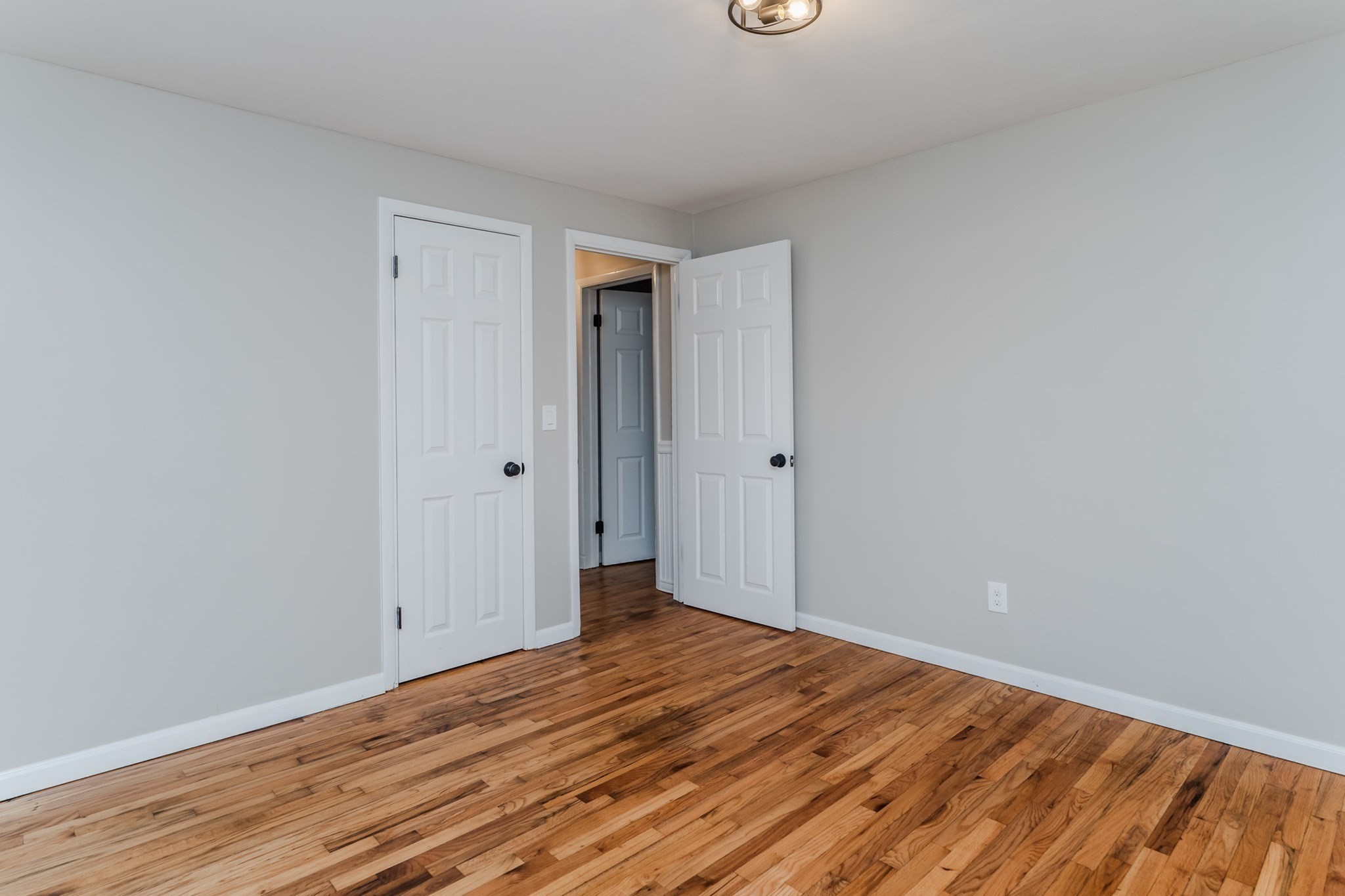 33 Grimard St, Ludlow, MA 01056 - Image 13