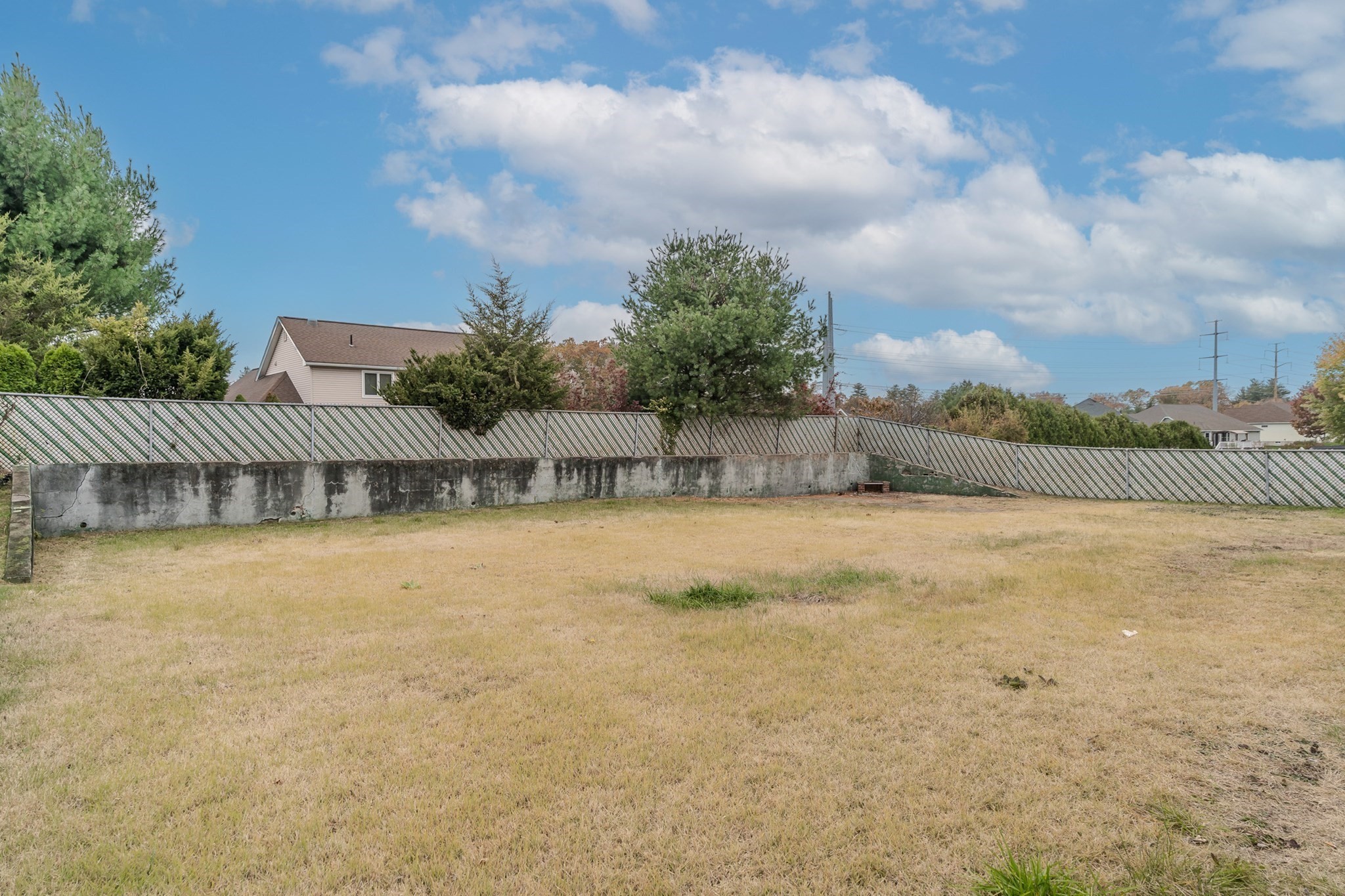 33 Grimard St, Ludlow, MA 01056 - Image 24