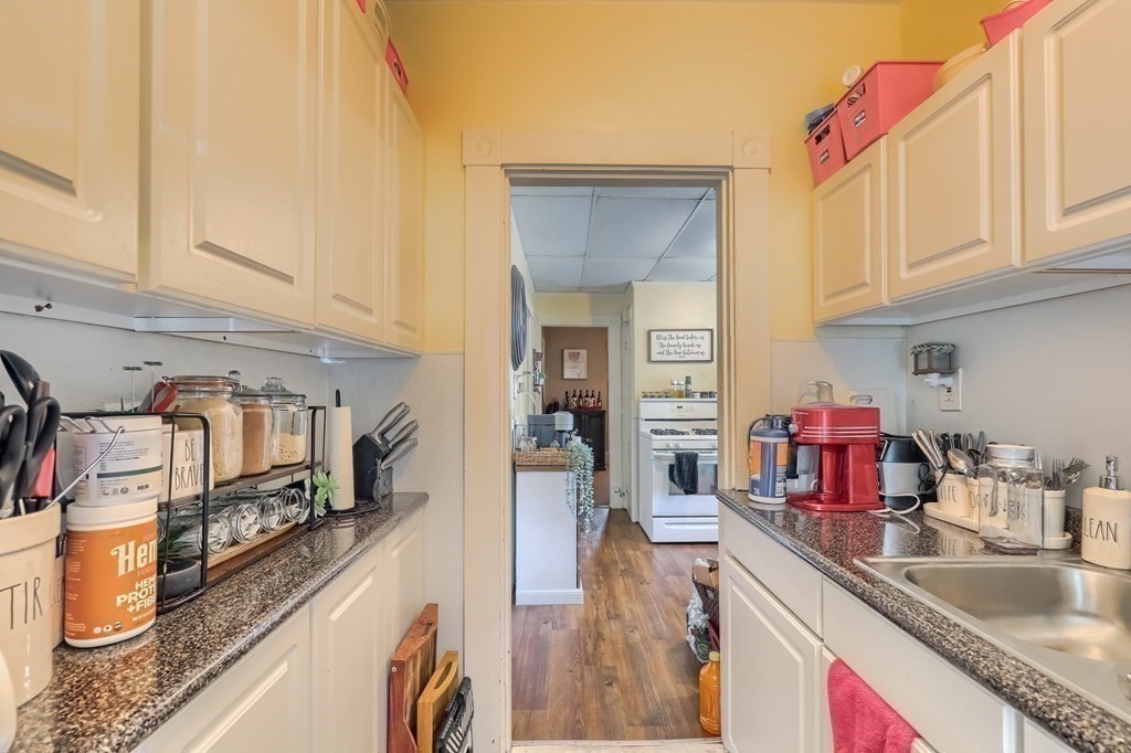 179 Tremont St, New Bedford, MA 02740 - Image 12