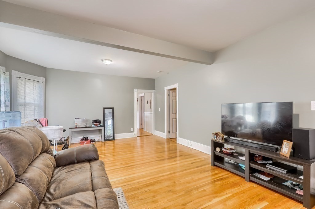 179 Tremont St, New Bedford, MA 02740 - Image 14