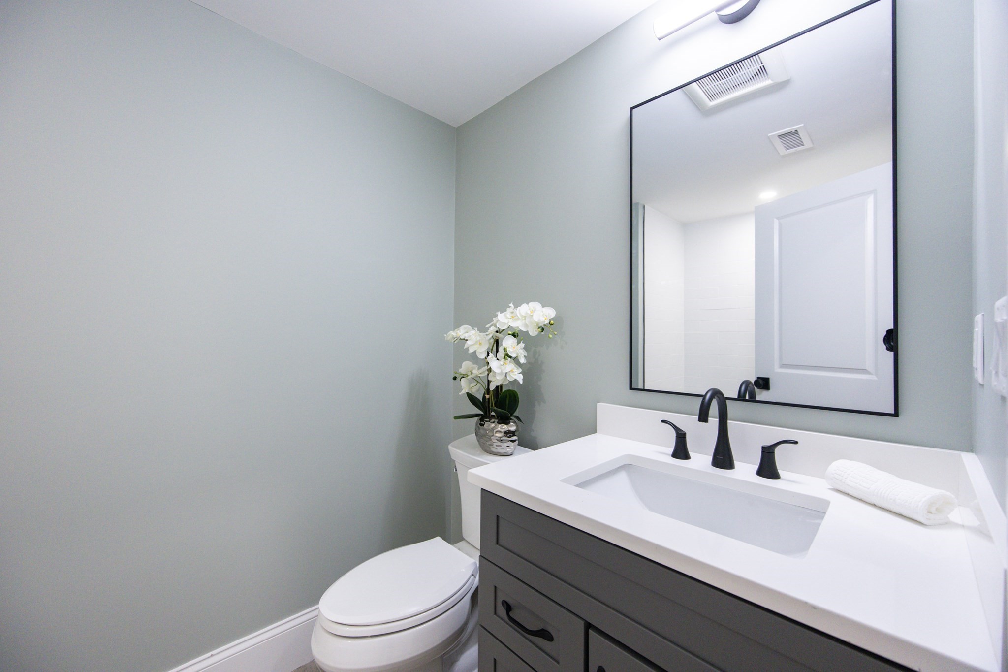 54 South St, Medford, MA 02155 - Image 29