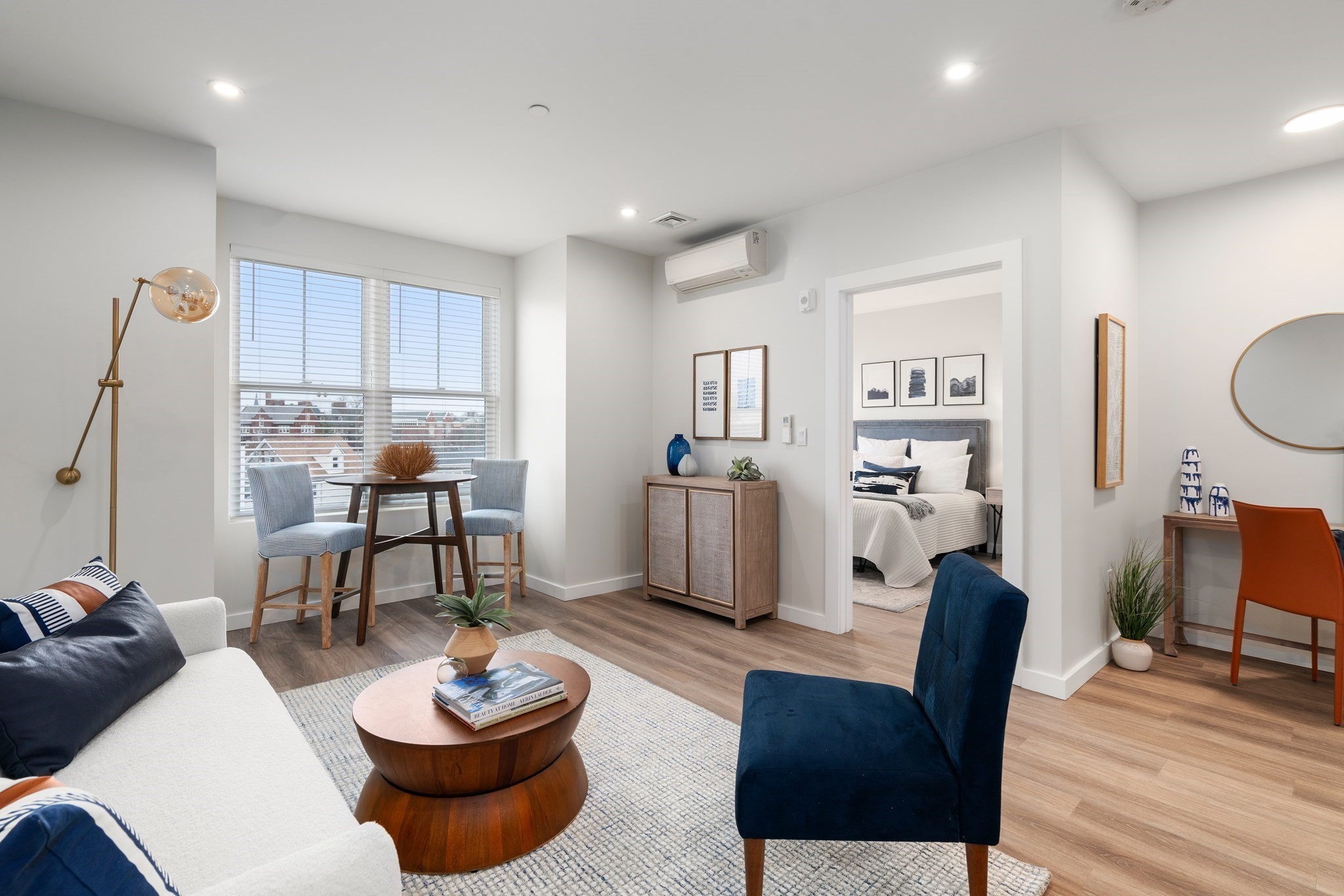 10 Somerset Unit 204, Winthrop, MA 02152