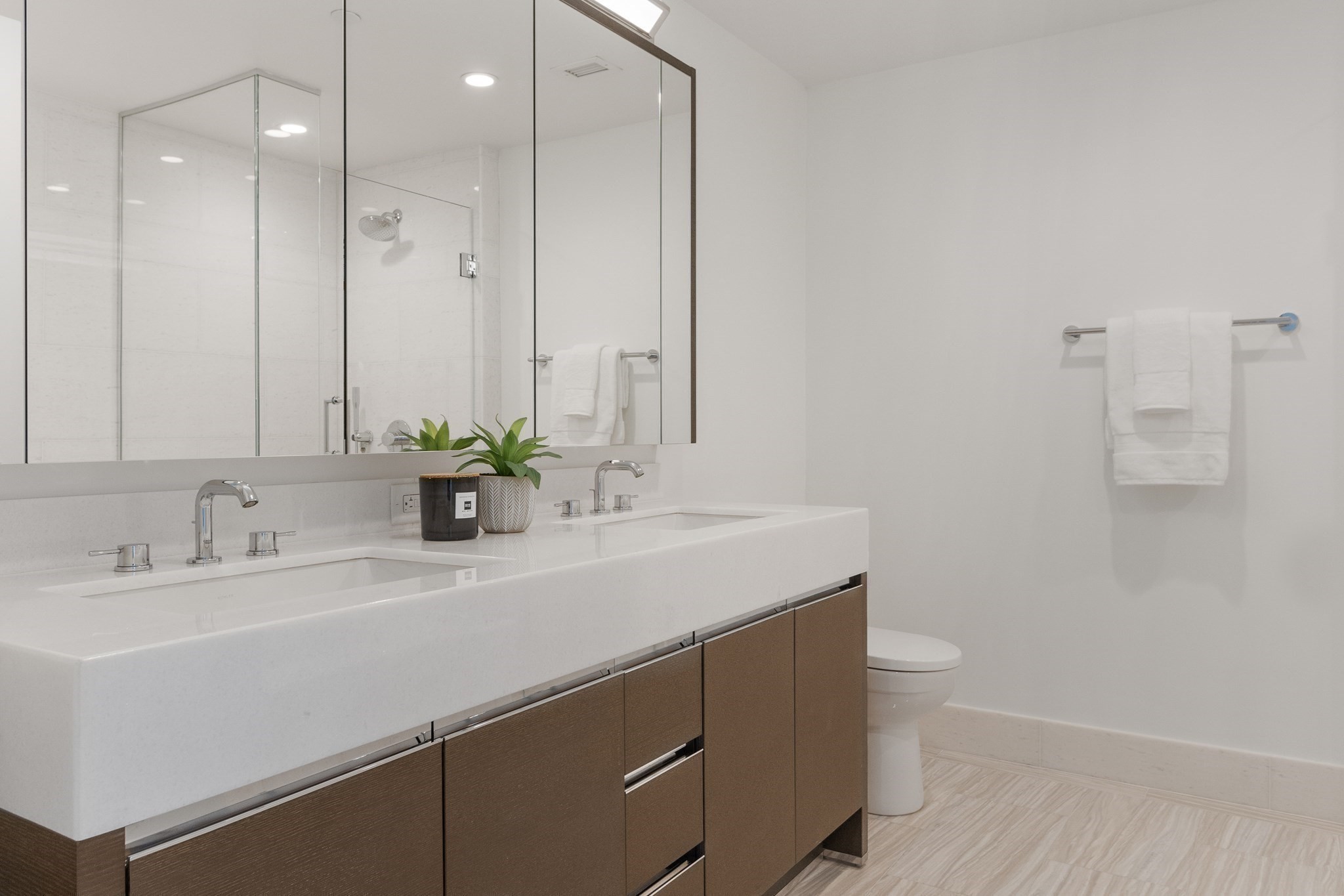 100 Lovejoy Wharf Unit 11C, West End, Boston, MA 02114 - Image 11