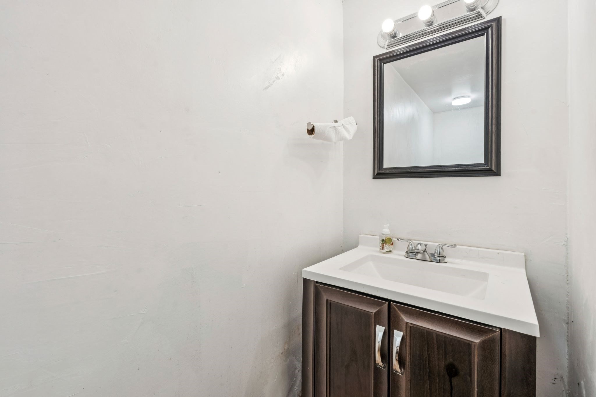 43 Cabot St, Beverly, MA 01915 - Image 13