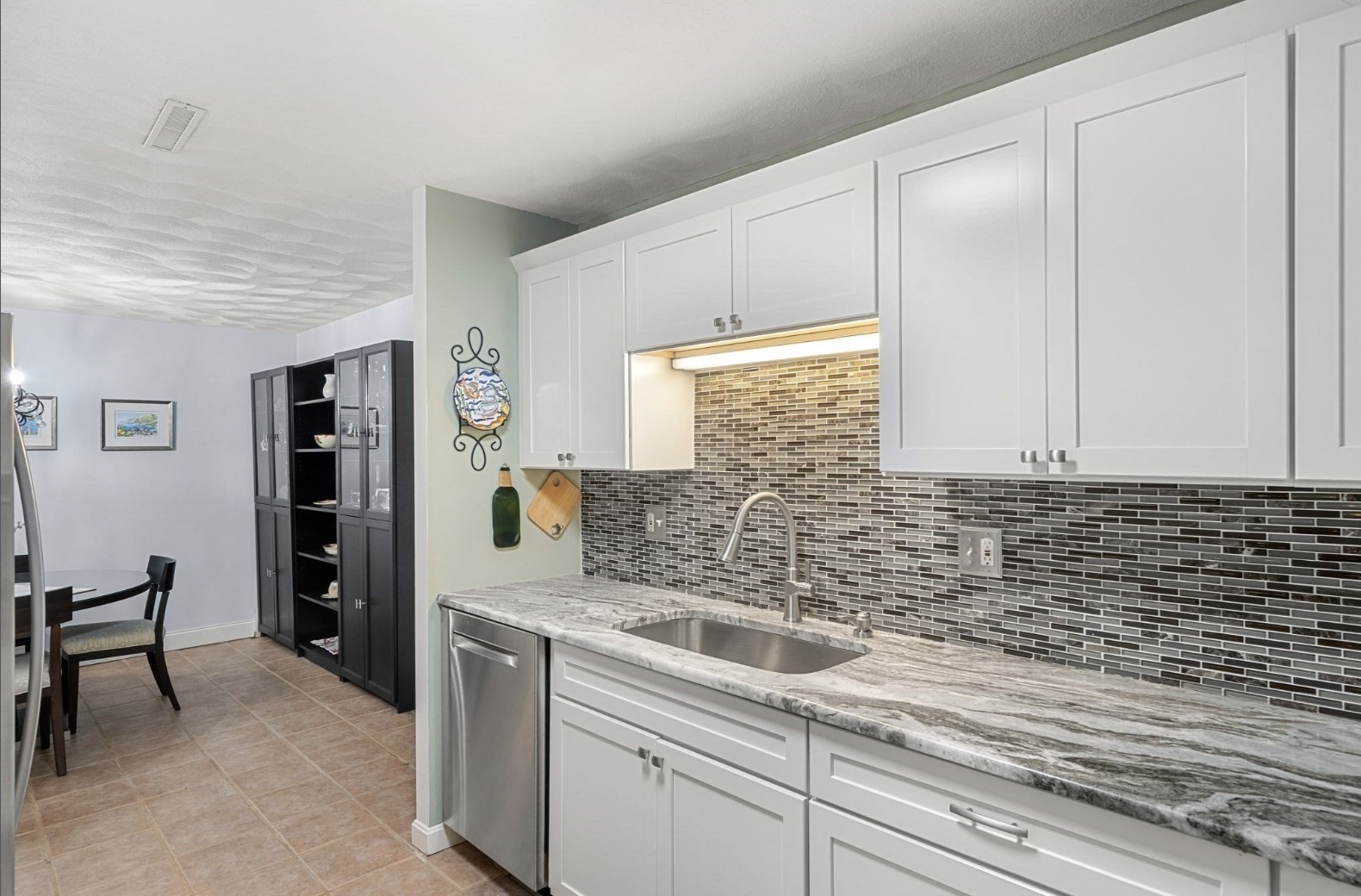 7 Greenbriar Dr Unit 304, North Reading, MA 01864 - Image 9