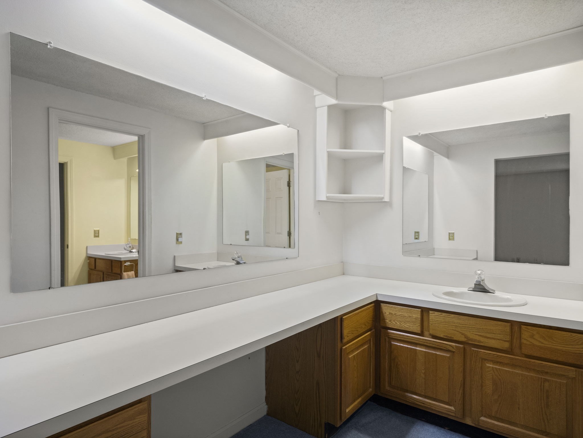 903 Foxwood Circle Unit 903, Peabody, MA 01960 - Image 13