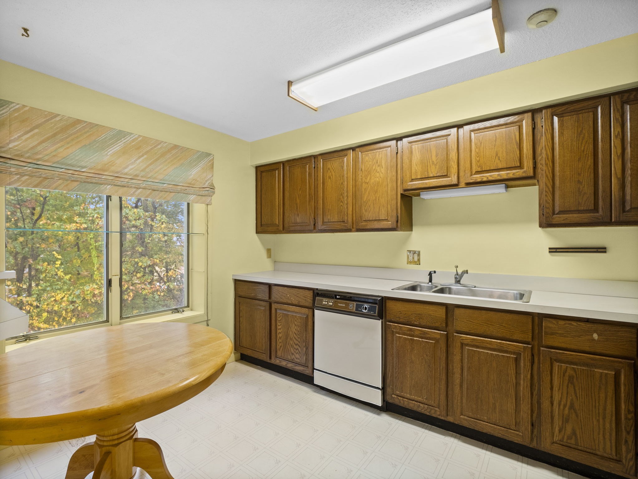 903 Foxwood Circle Unit 903, Peabody, MA 01960 - Image 10