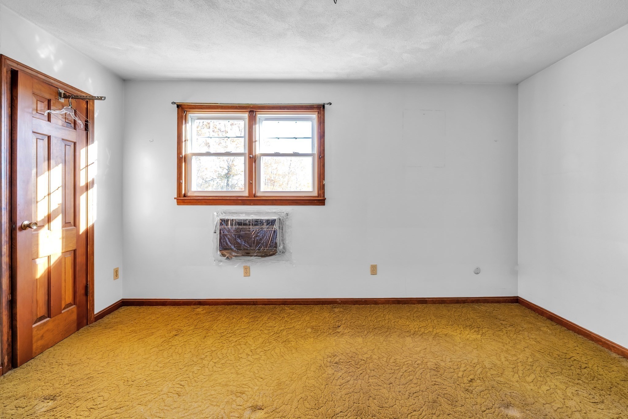 119 Albee, Uxbridge, MA 01569 - Image 22