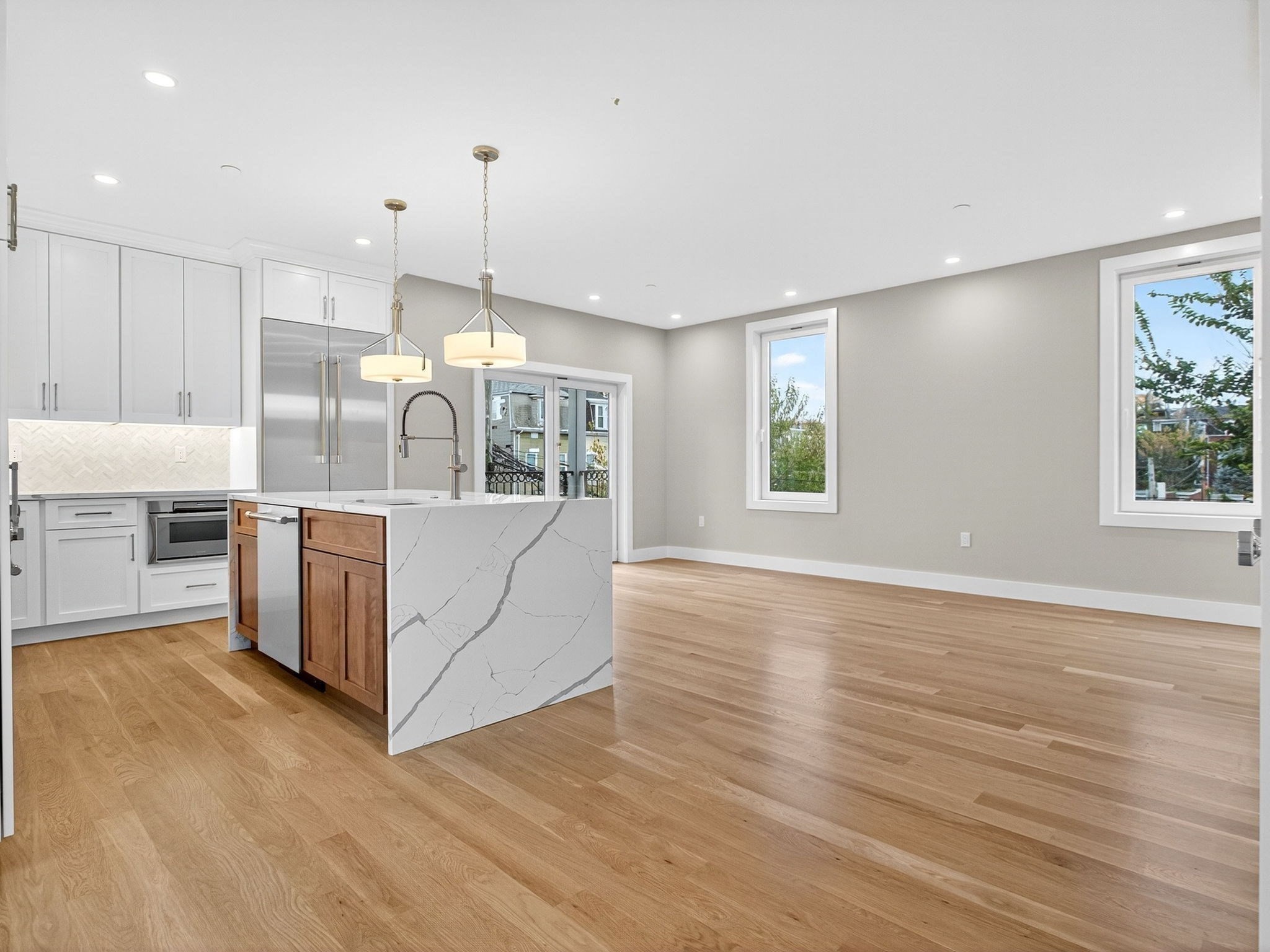 551 E 7th St Unit 2, South Boston, Boston, MA 02127 - Image 2