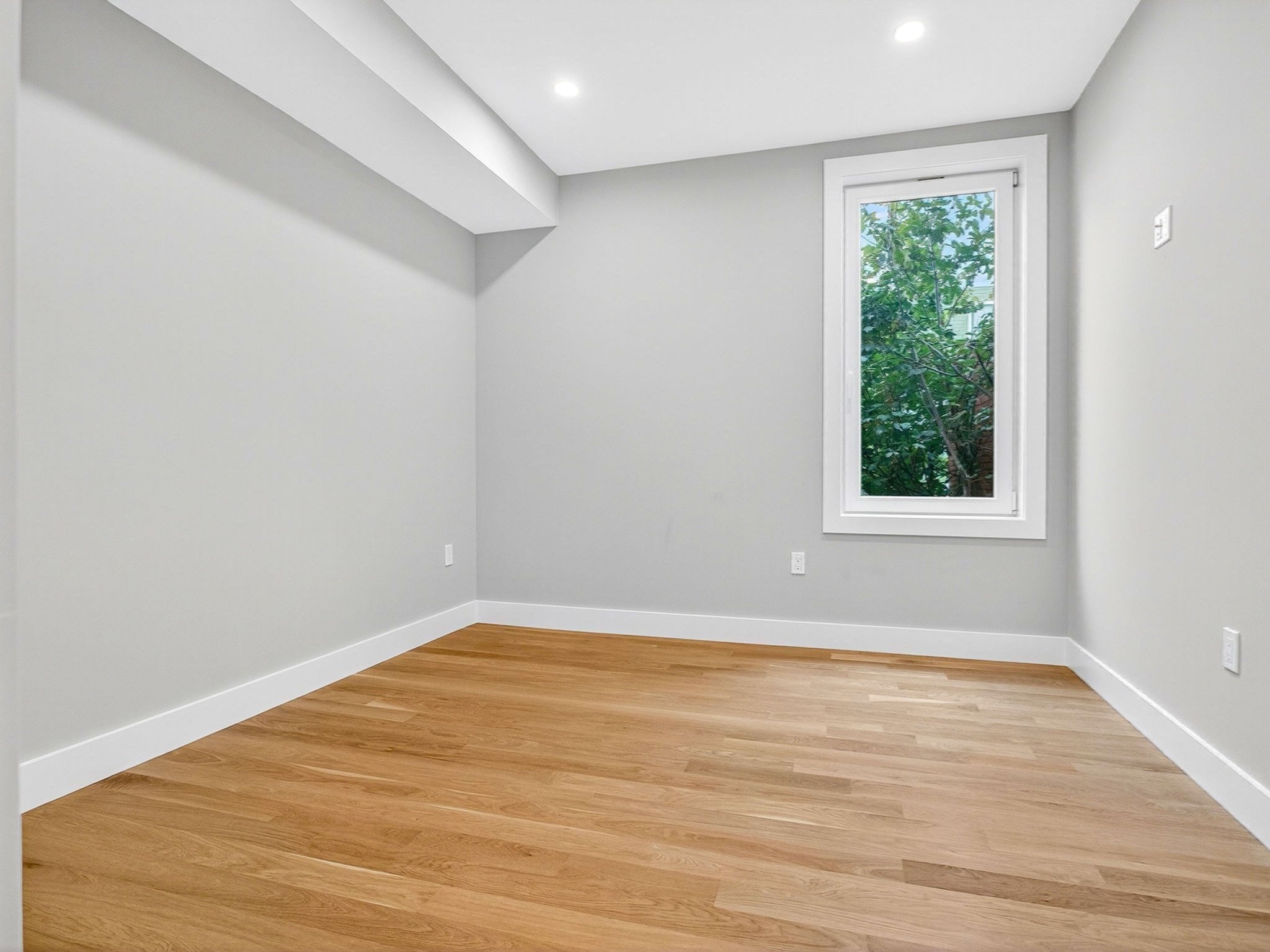 551 E 7th St Unit 2, South Boston, Boston, MA 02127 - Image 13