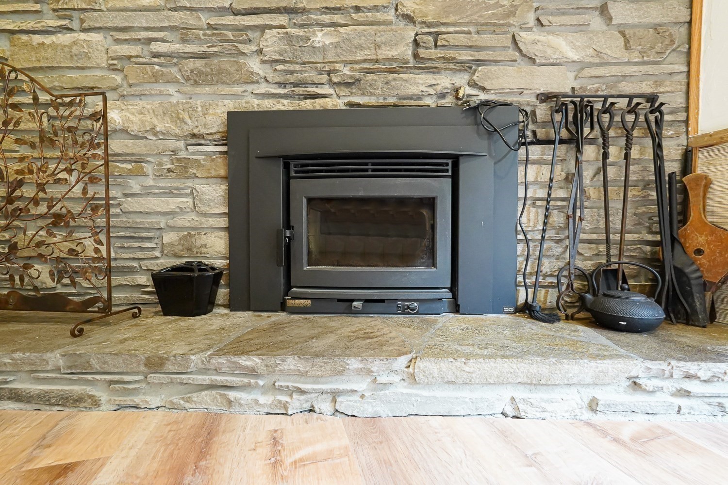 17 Crowningshield Dr, Paxton, MA 01612 - Image 16