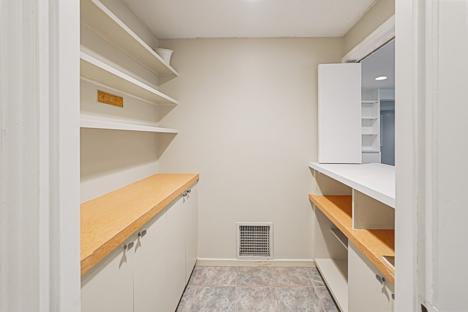 17 Crowningshield Dr, Paxton, MA 01612 - Image 24