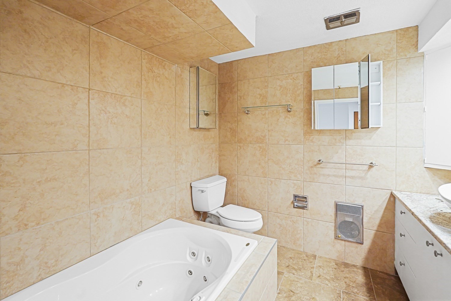 17 Crowningshield Dr, Paxton, MA 01612 - Image 29