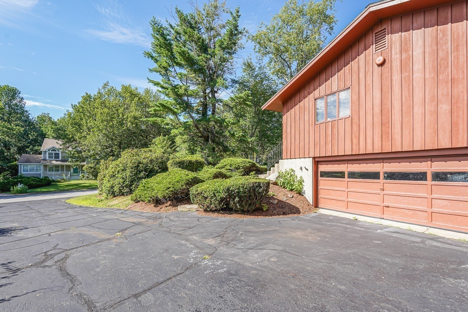 17 Crowningshield Dr, Paxton, MA 01612 - Image 9