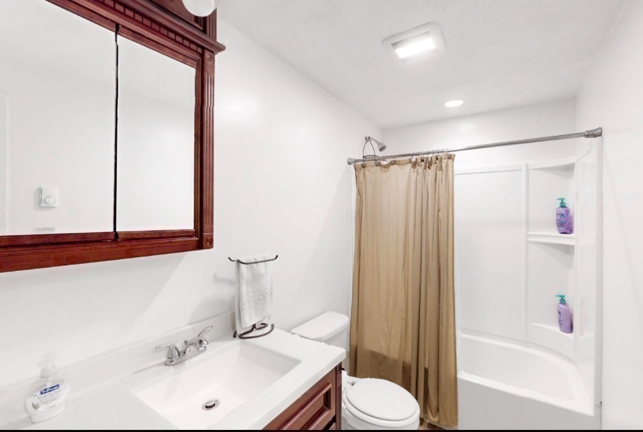 5 Swan Ave, Worcester, MA 01602 - Image 12