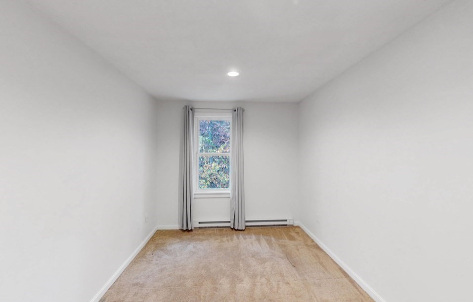 5 Swan Ave, Worcester, MA 01602 - Image 8