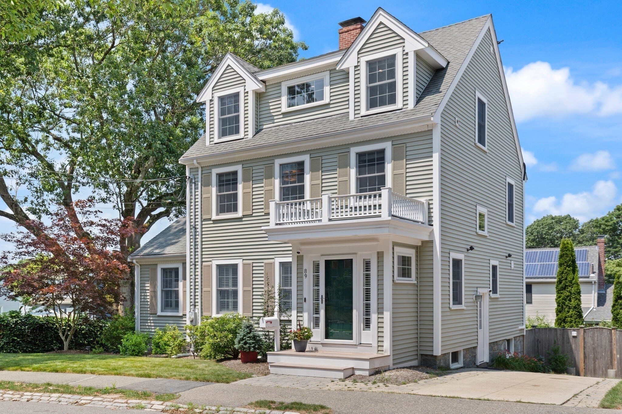 89 Dwinell St, West Roxbury, Boston, MA 02132