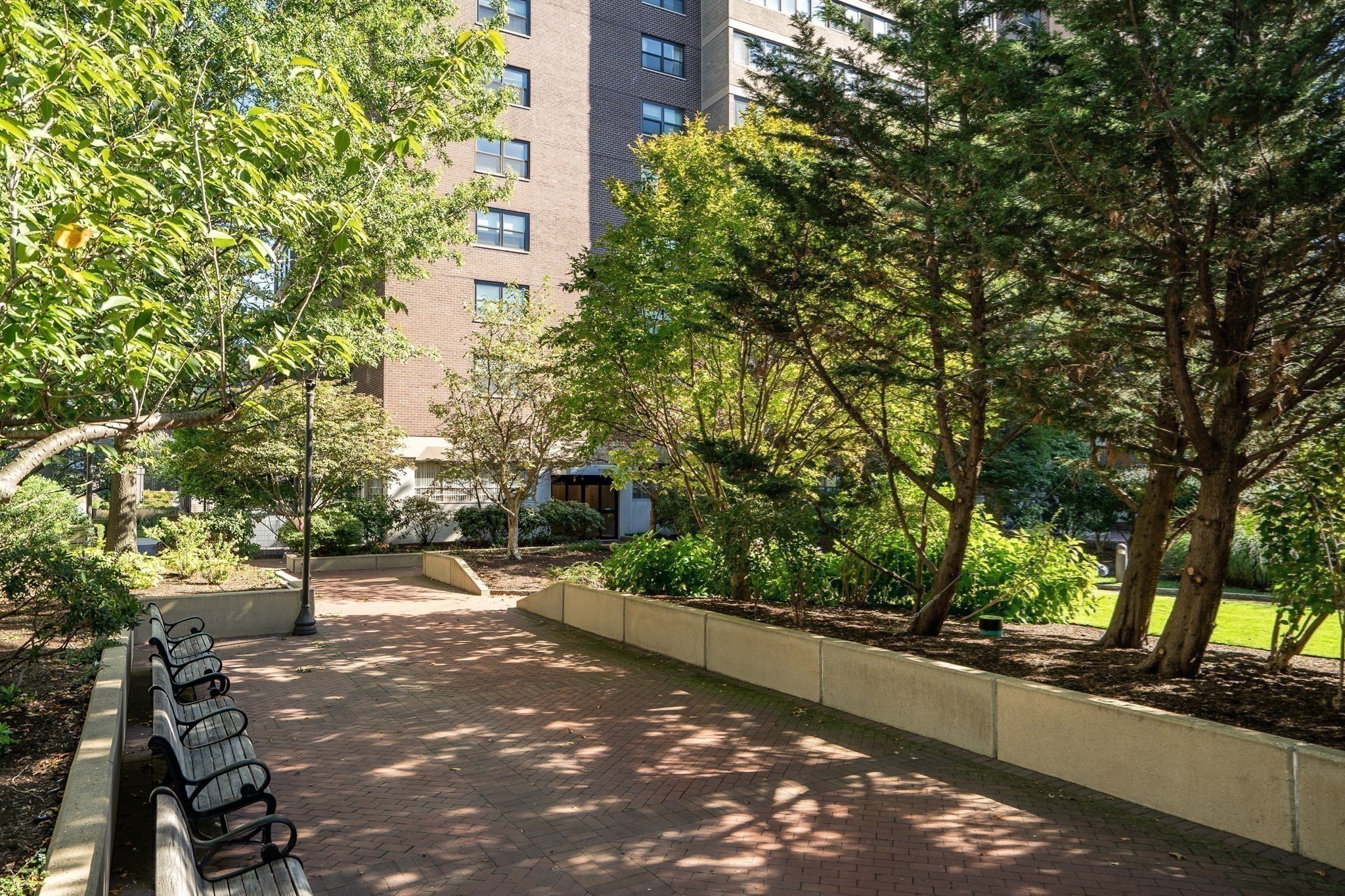 9 Hawthorne Pl Unit 5K, West End, Boston, MA 02114 - Image 32