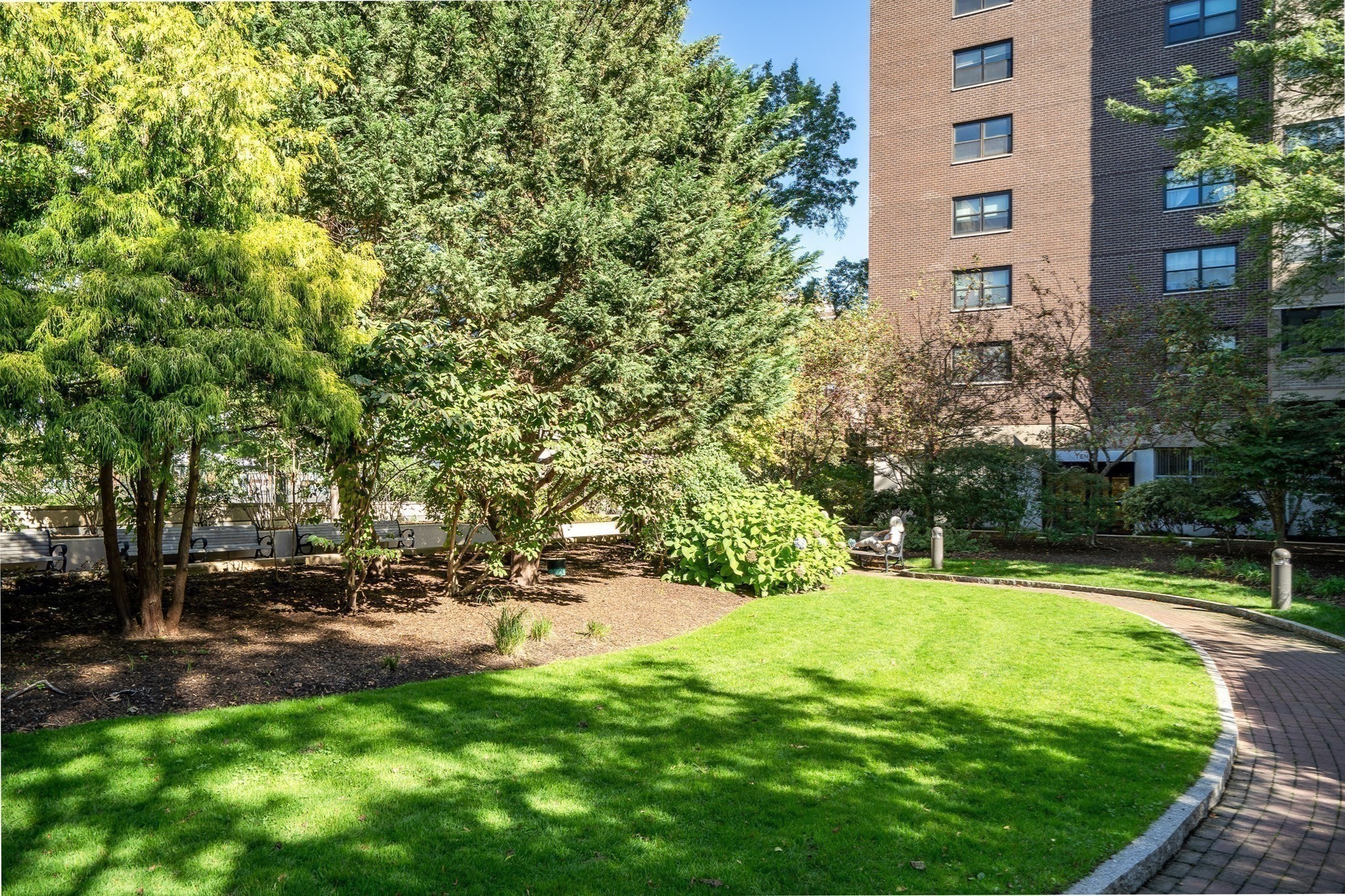 9 Hawthorne Pl Unit 5K, West End, Boston, MA 02114 - Image 34