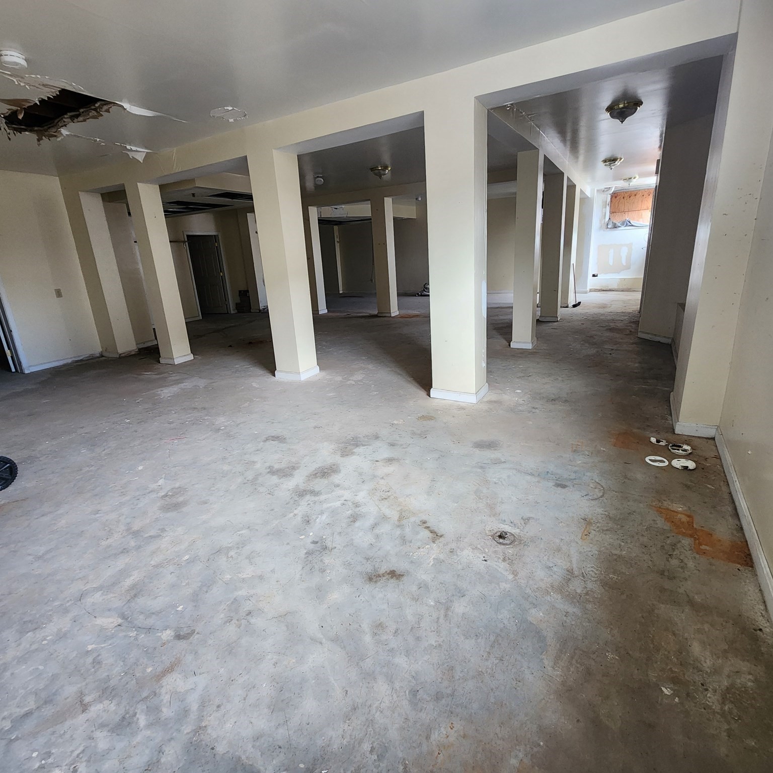 233 East Main, Fall River, MA 02724 - Image 4