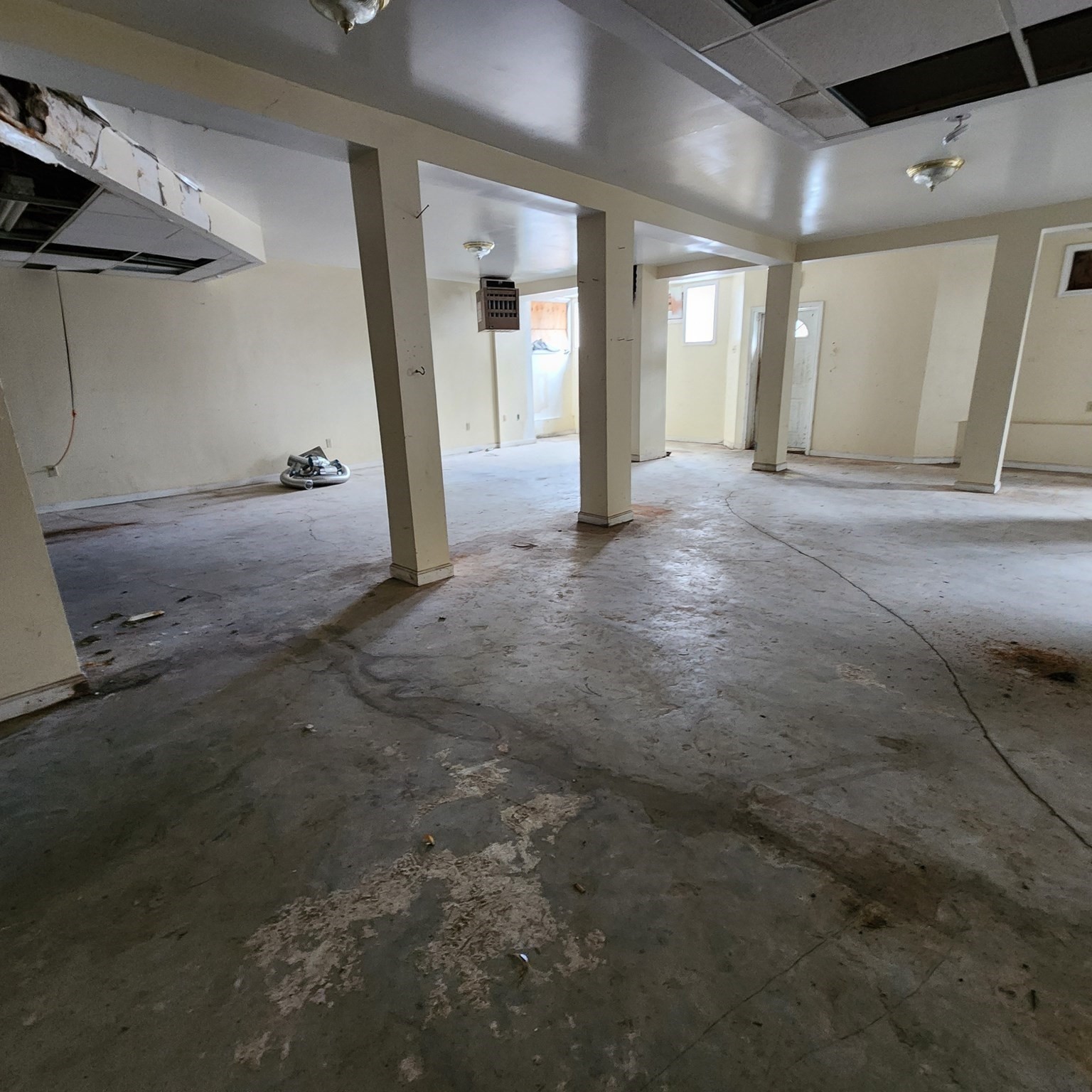 233 East Main, Fall River, MA 02724 - Image 6