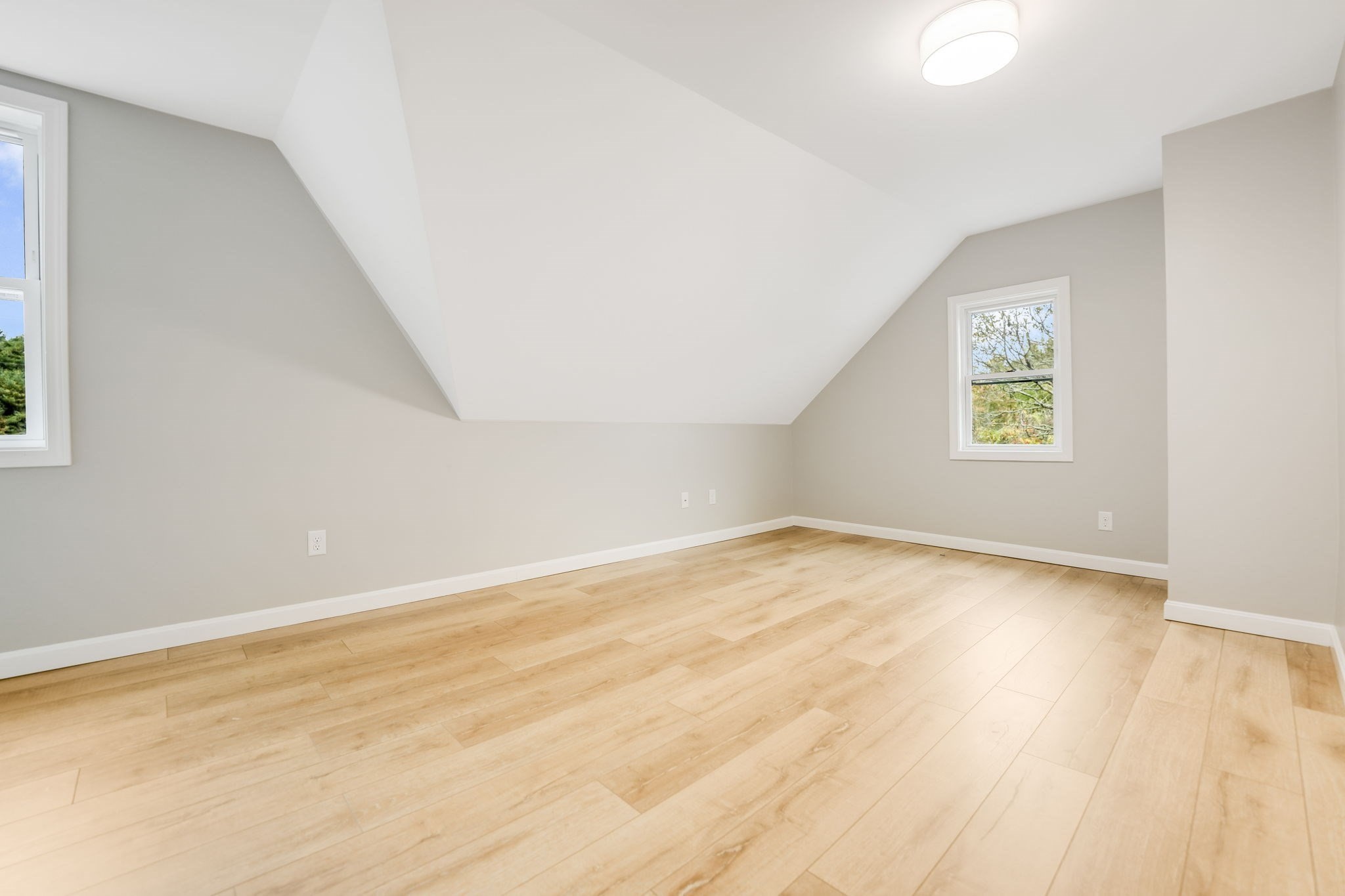 599 Quanapoag Rd, Dartmouth, MA 02747 - Image 28