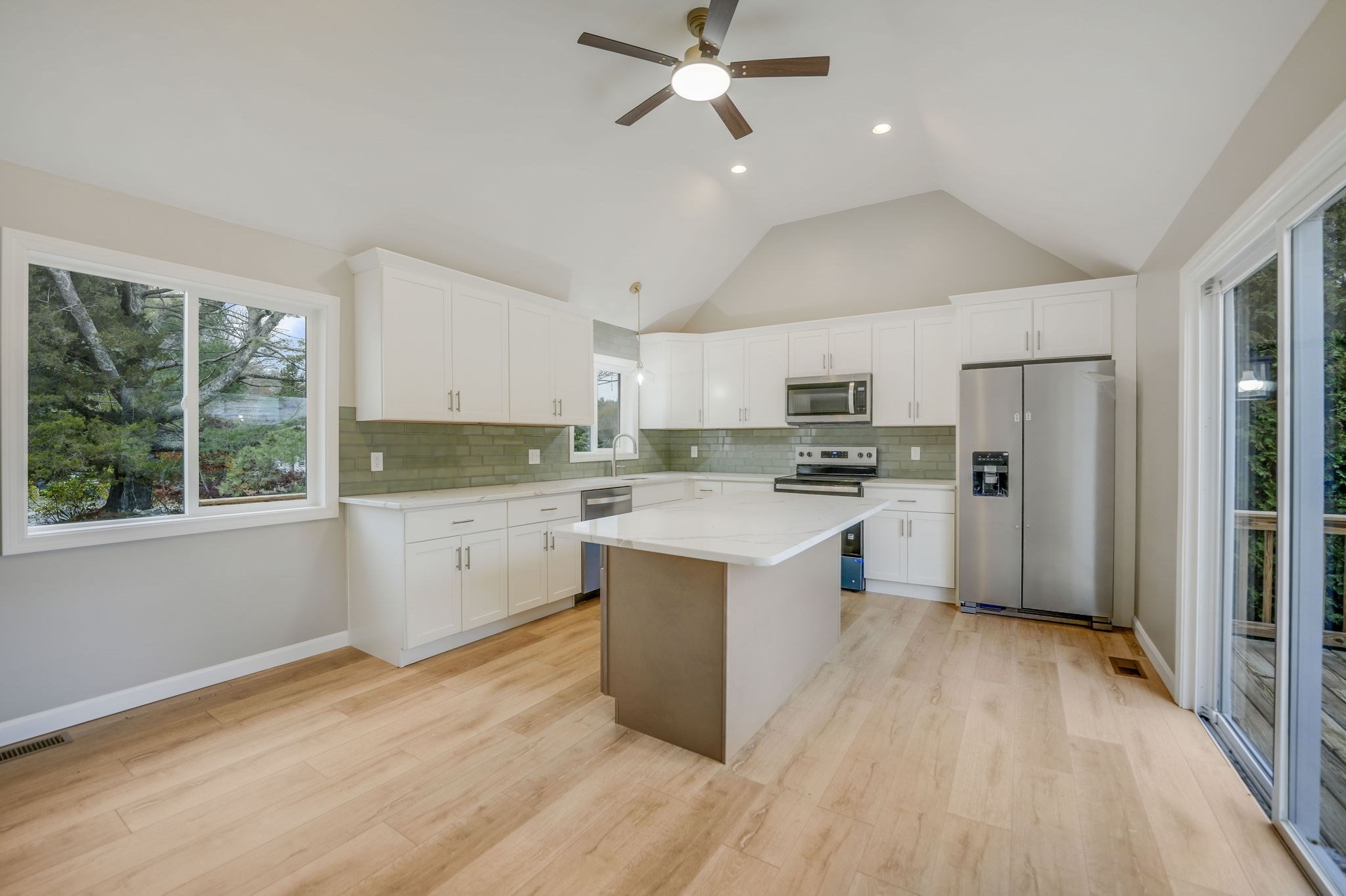 599 Quanapoag Rd, Dartmouth, MA 02747 - Image 10