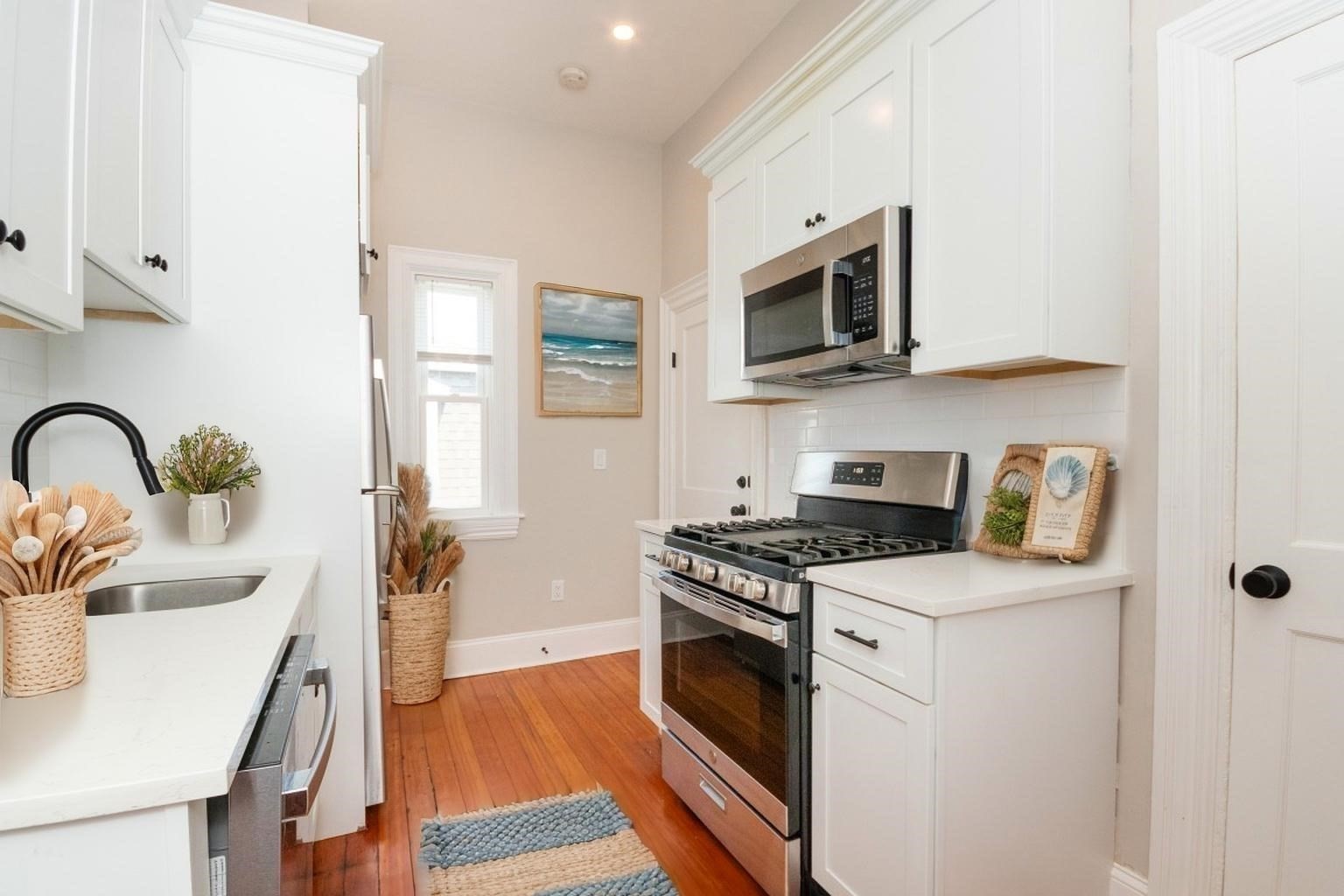 14 Grant St, Dorchester, Boston, MA 02125 - Image 4