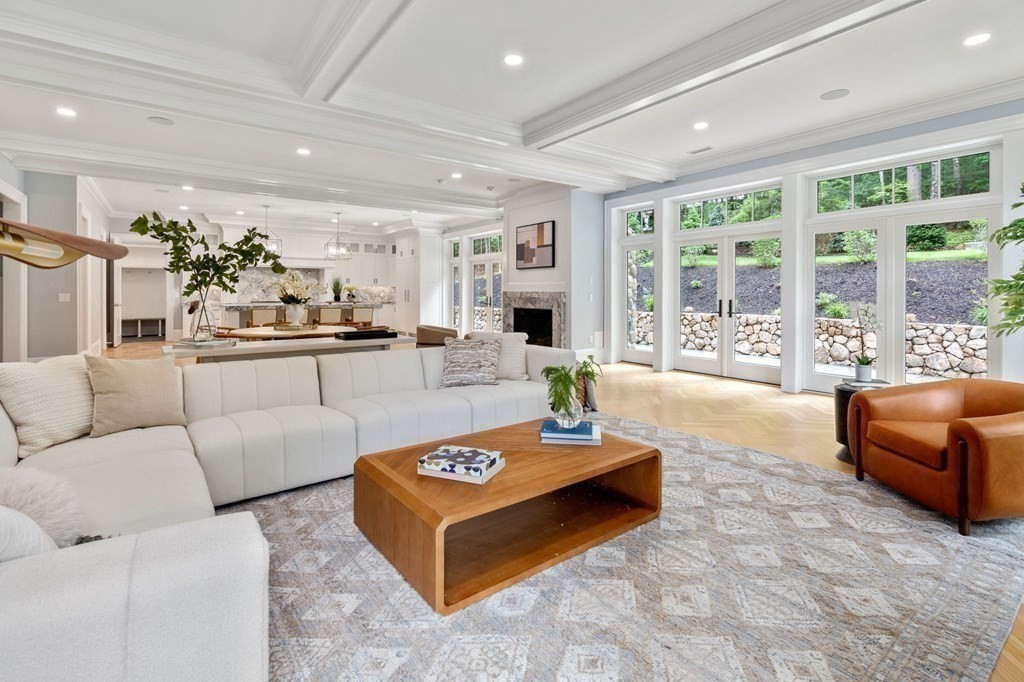 192 Pond Road, Wellesley, MA 02482 - Image 11