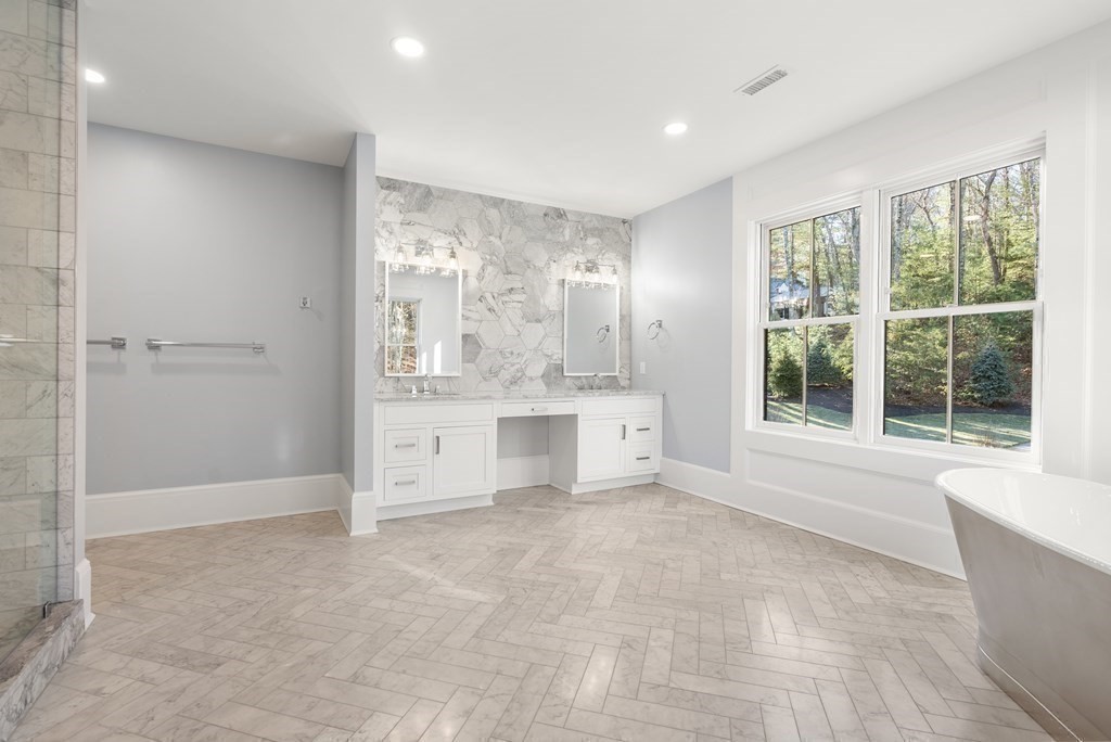 192 Pond Road, Wellesley, MA 02482 - Image 20