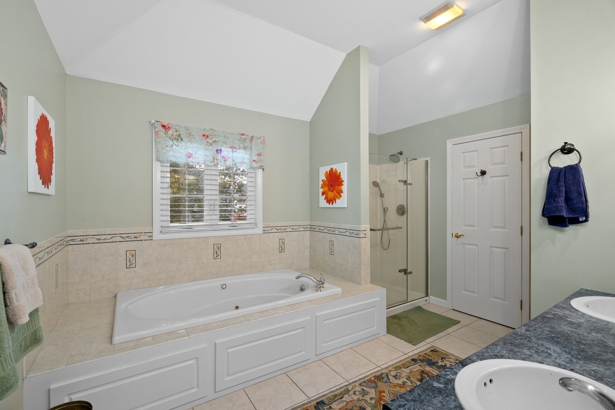 17 Meredith Rd, Salem, NH 03079 - Image 22