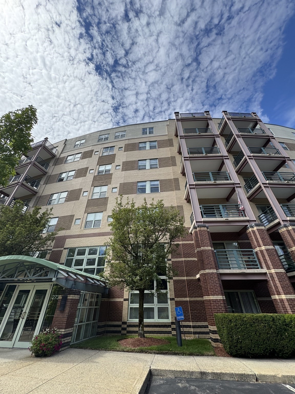 273 Cambridge Rd Unit 202, Woburn, MA 01801 - Image 4