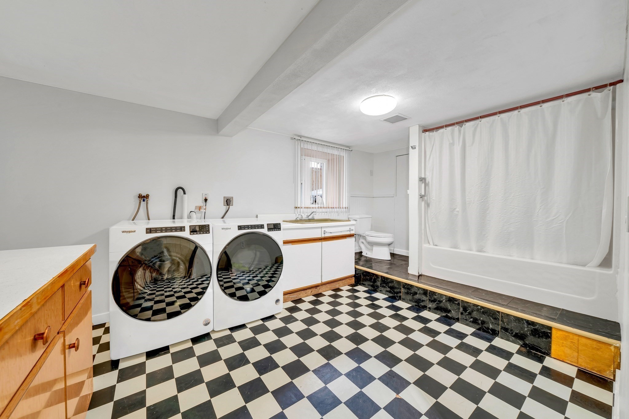 26 Beach St, Malden, MA 02148 - Image 37