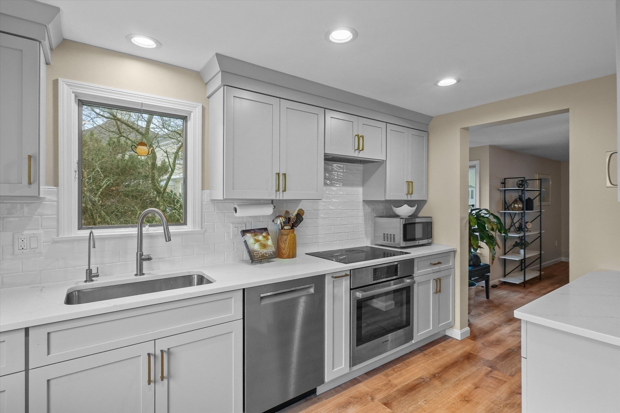 37 Constitution Lane Unit 12, Danvers, MA 01923 - Image 4