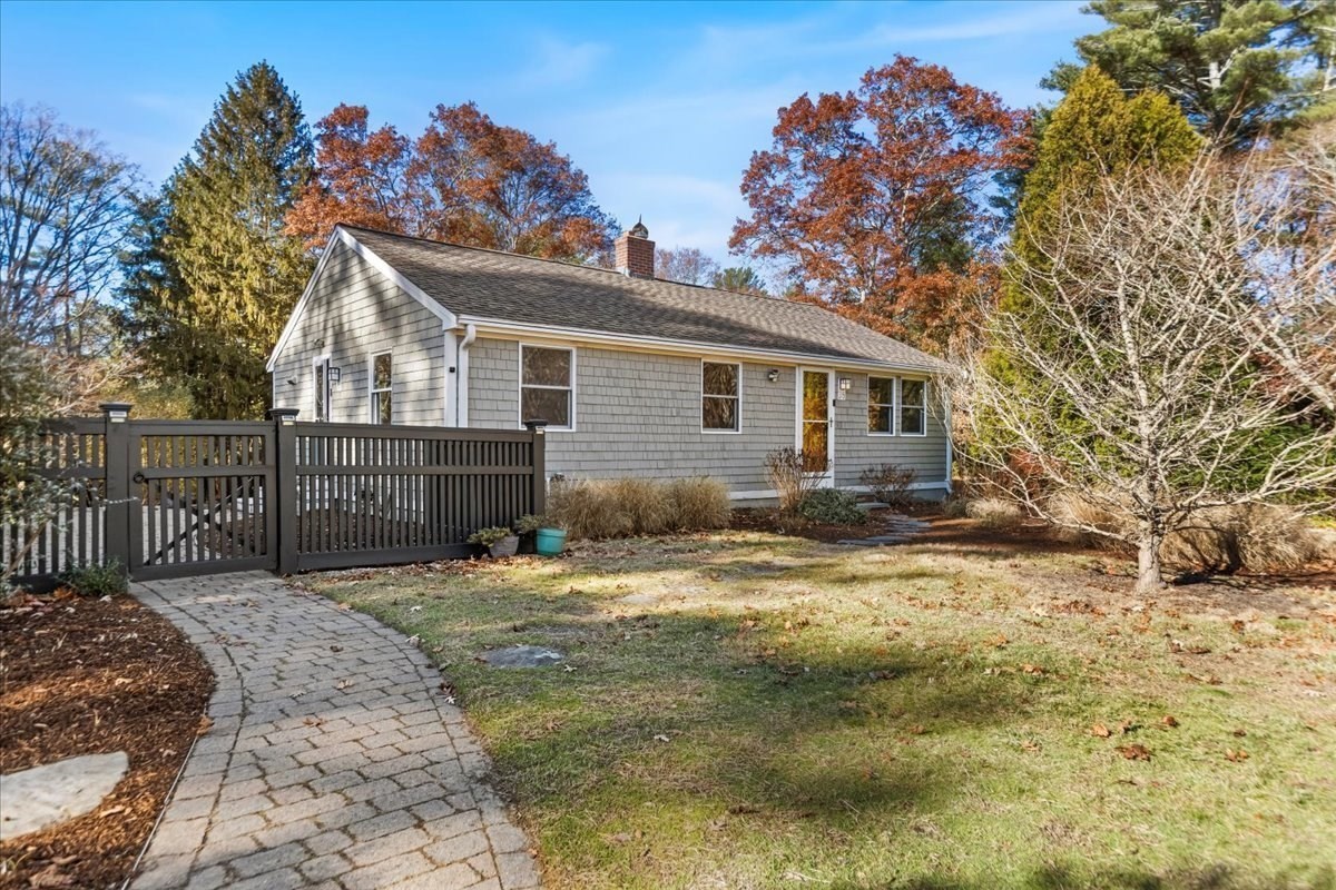35 Willard, Wareham, MA 02571 - Image 1