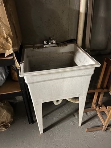 220 Erin Rd, Taunton, MA 02718 - Image 40