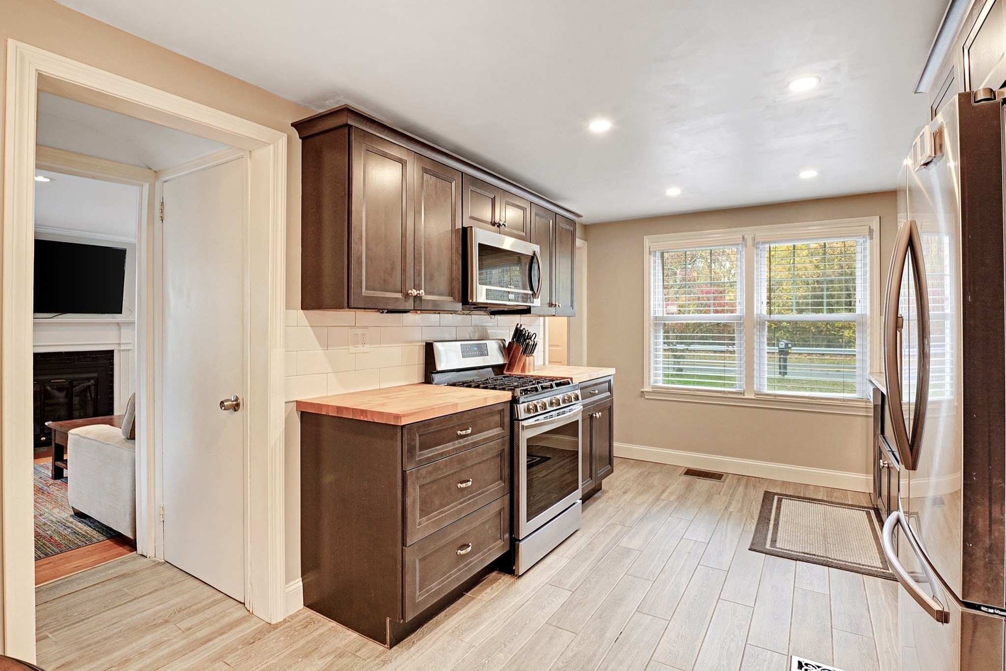 1606 Wilbraham Rd, Springfield, MA 01119 - Image 9