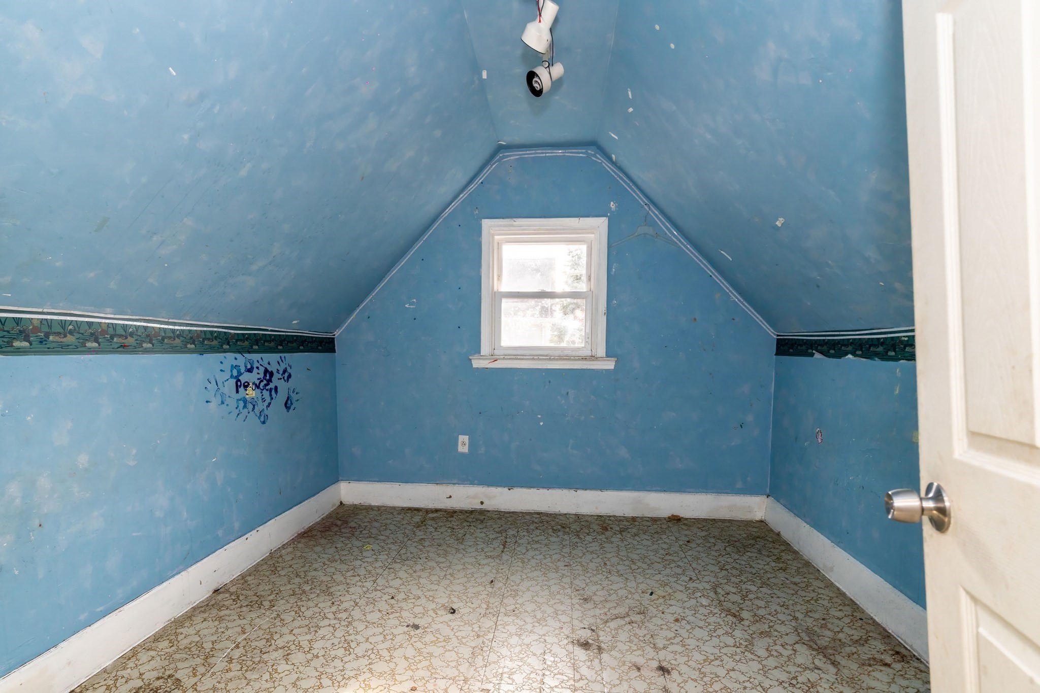 17 Garland Ave, Malden, MA 02148 - Image 17