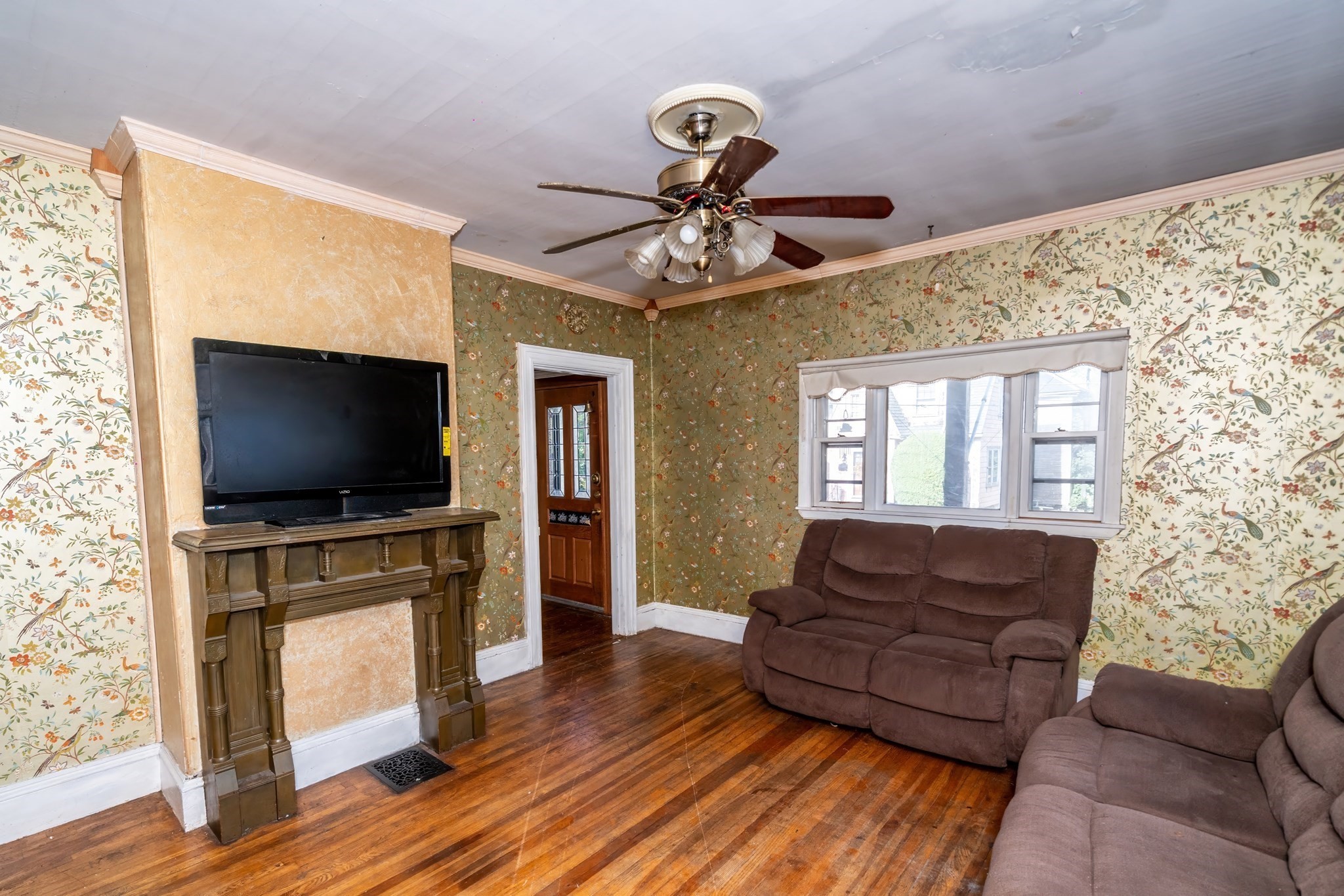 17 Garland Ave, Malden, MA 02148 - Image 4