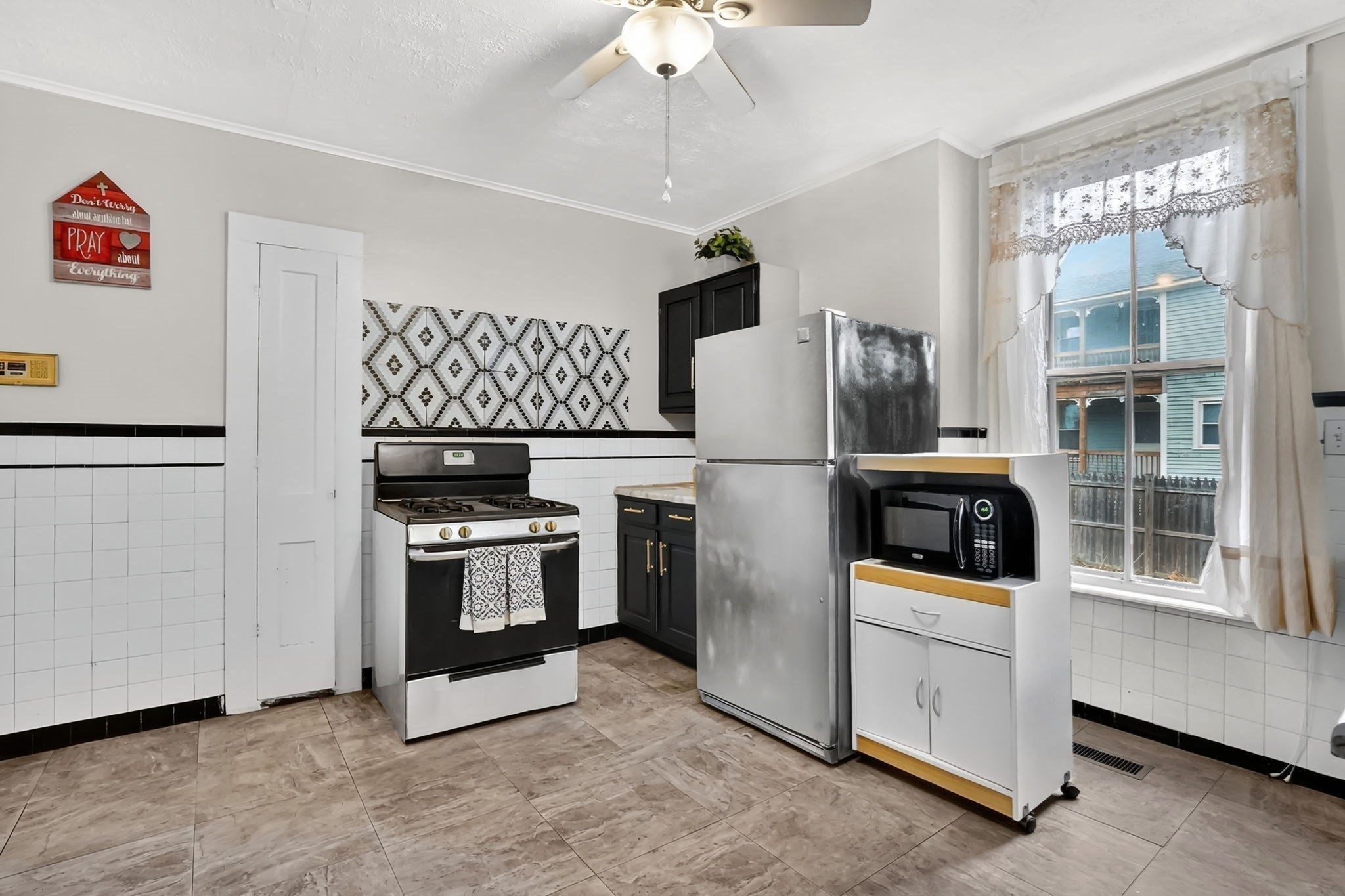 55 Florida St, Springfield, MA 01109 - Image 17