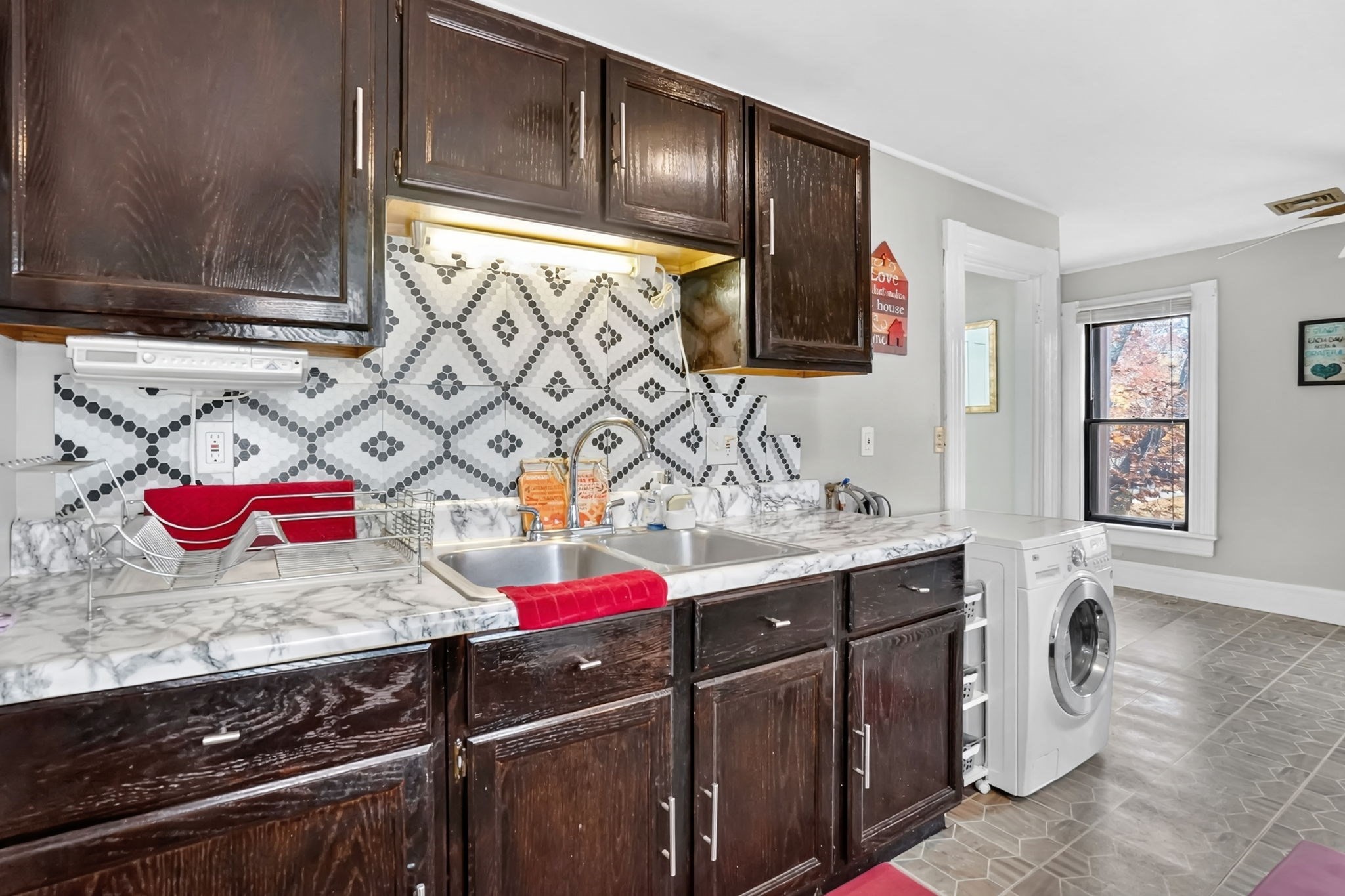 55 Florida St, Springfield, MA 01109 - Image 29