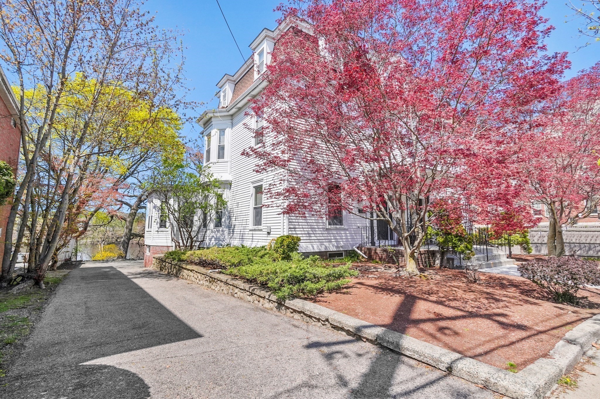 55 Crescent St, Waltham, MA 02453 - Image 2