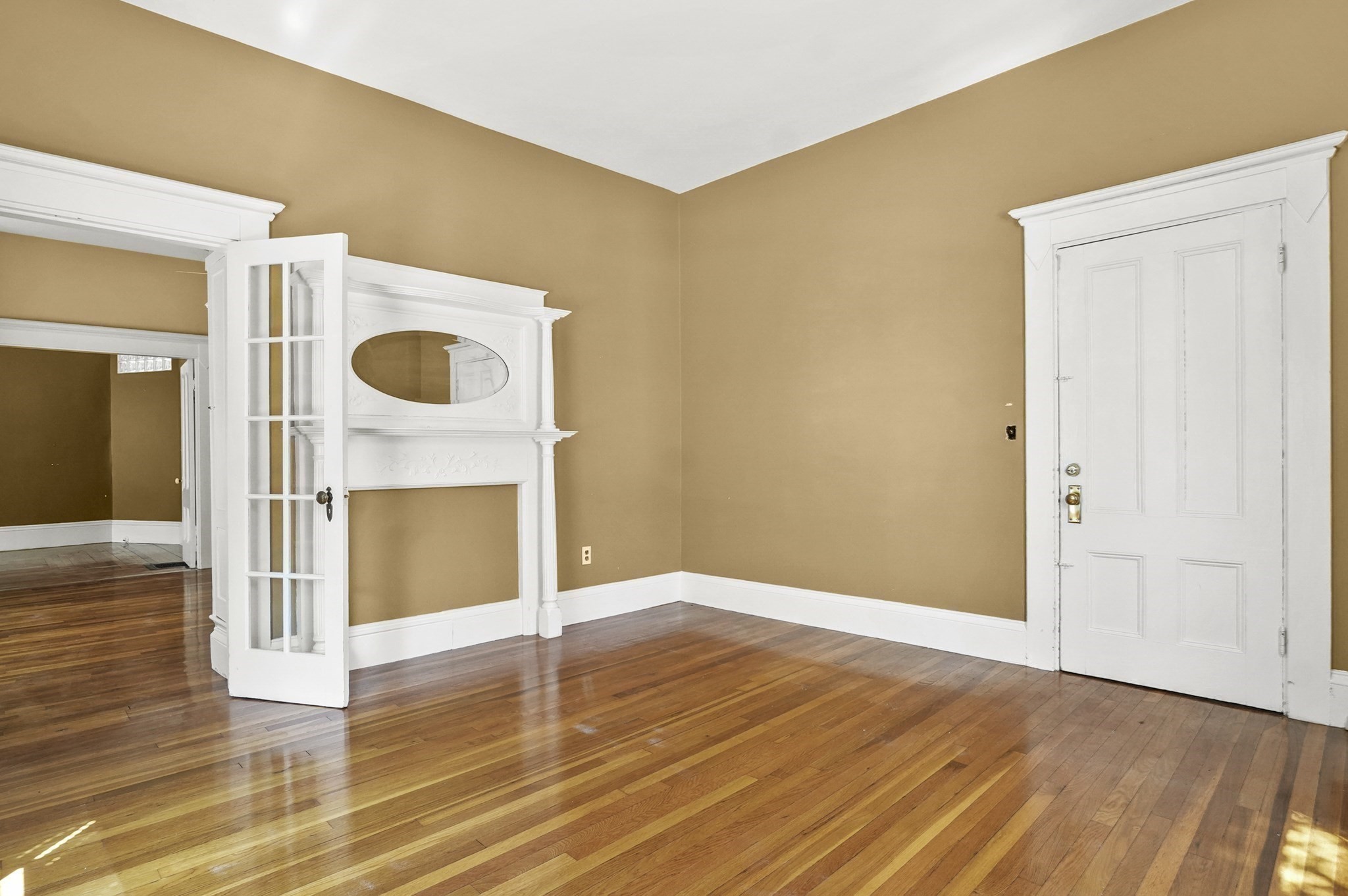 55 Crescent St, Waltham, MA 02453 - Image 11