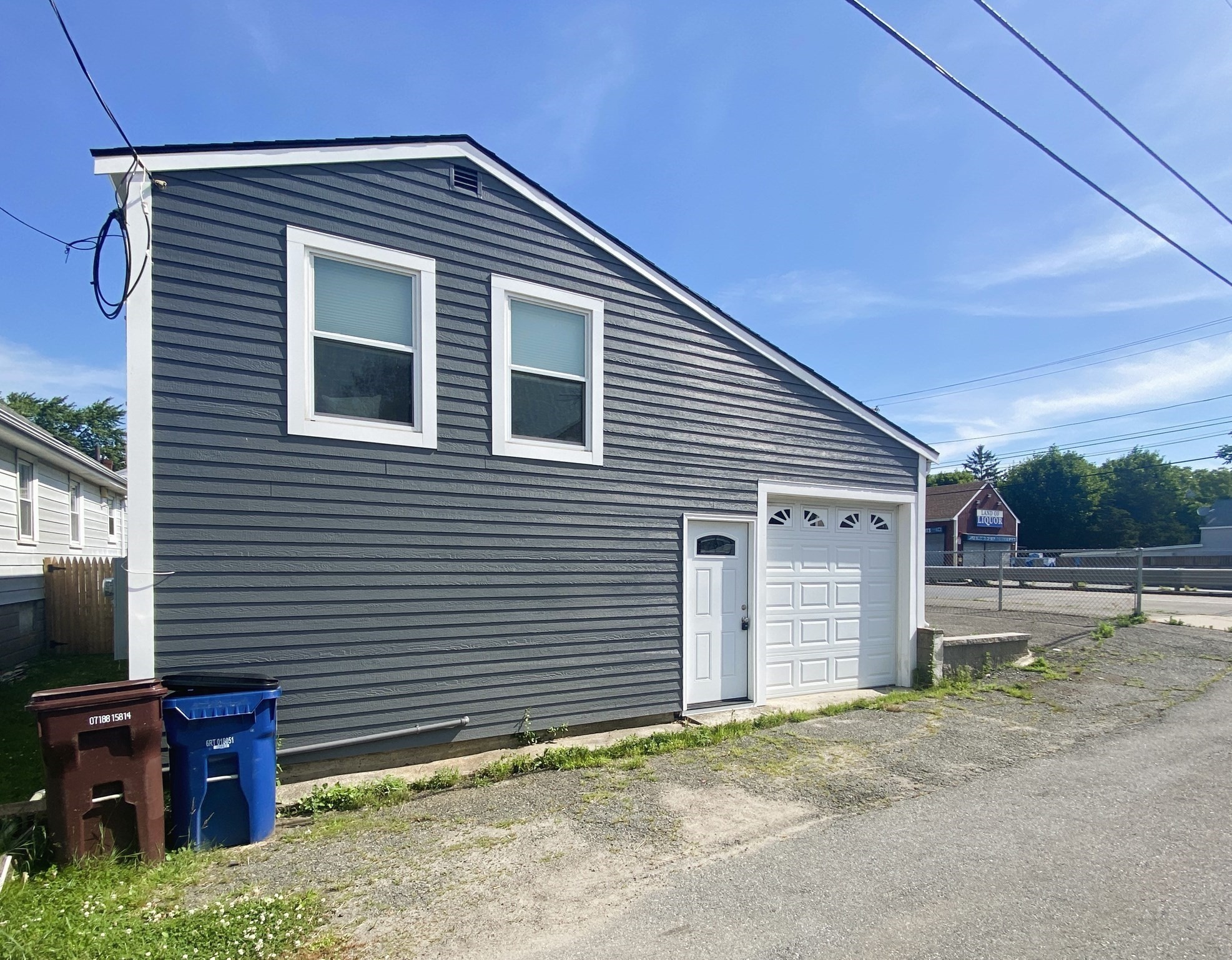 1165 N Shore Rd, Revere, MA 02151