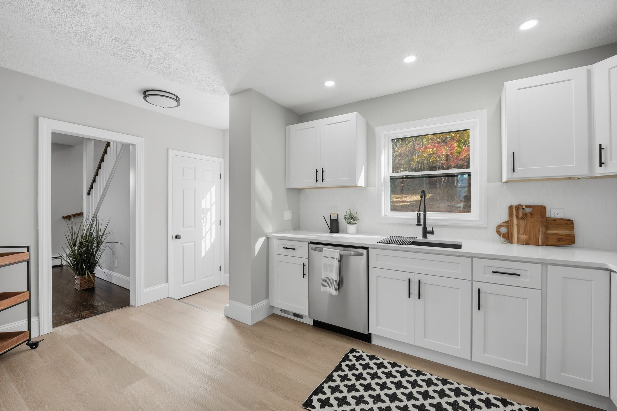 38 Great Woods Ter, Lynn, MA 01904 - Image 4