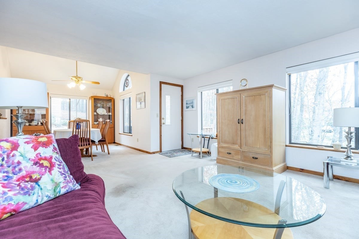 81 Clement Ct Unit 81, Haverhill, MA 01830 - Image 9